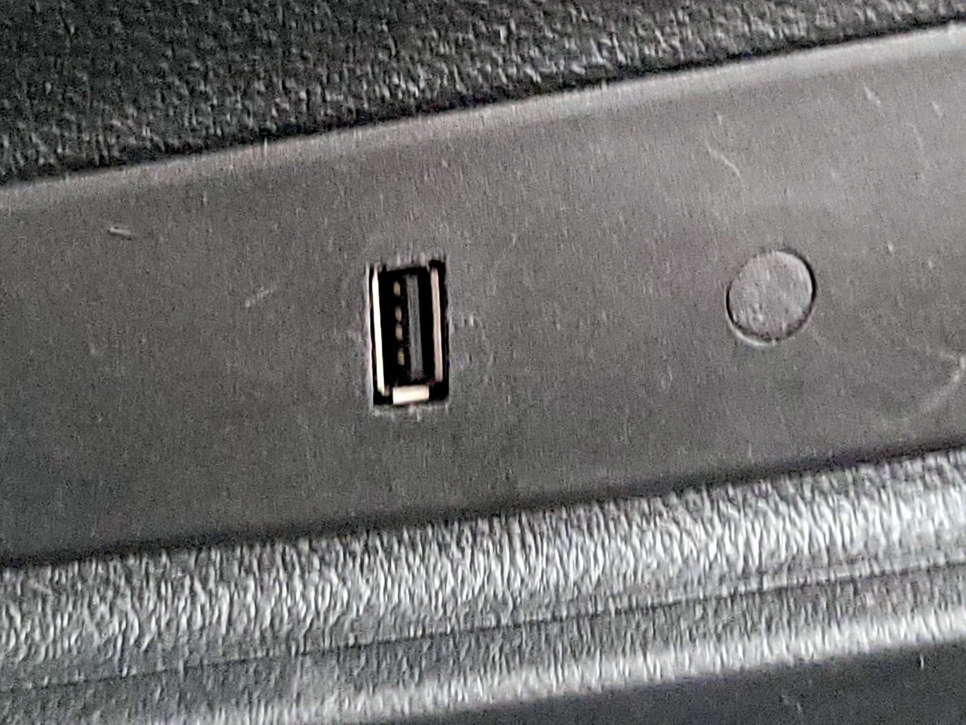 Thumbnail: 2017 Ford Transit Series - 18