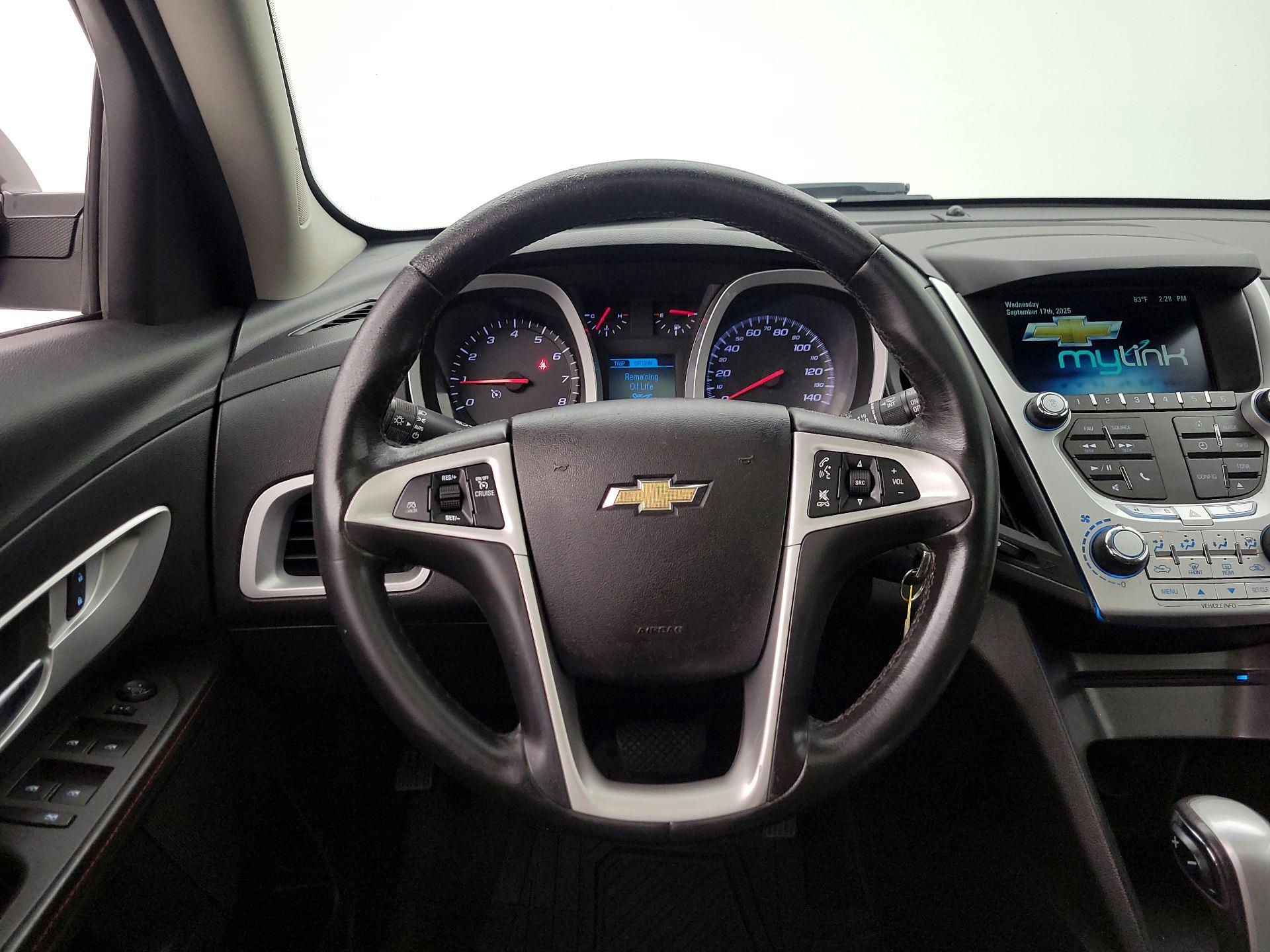 Thumbnail: 2015 Chevrolet Equinox - 10
