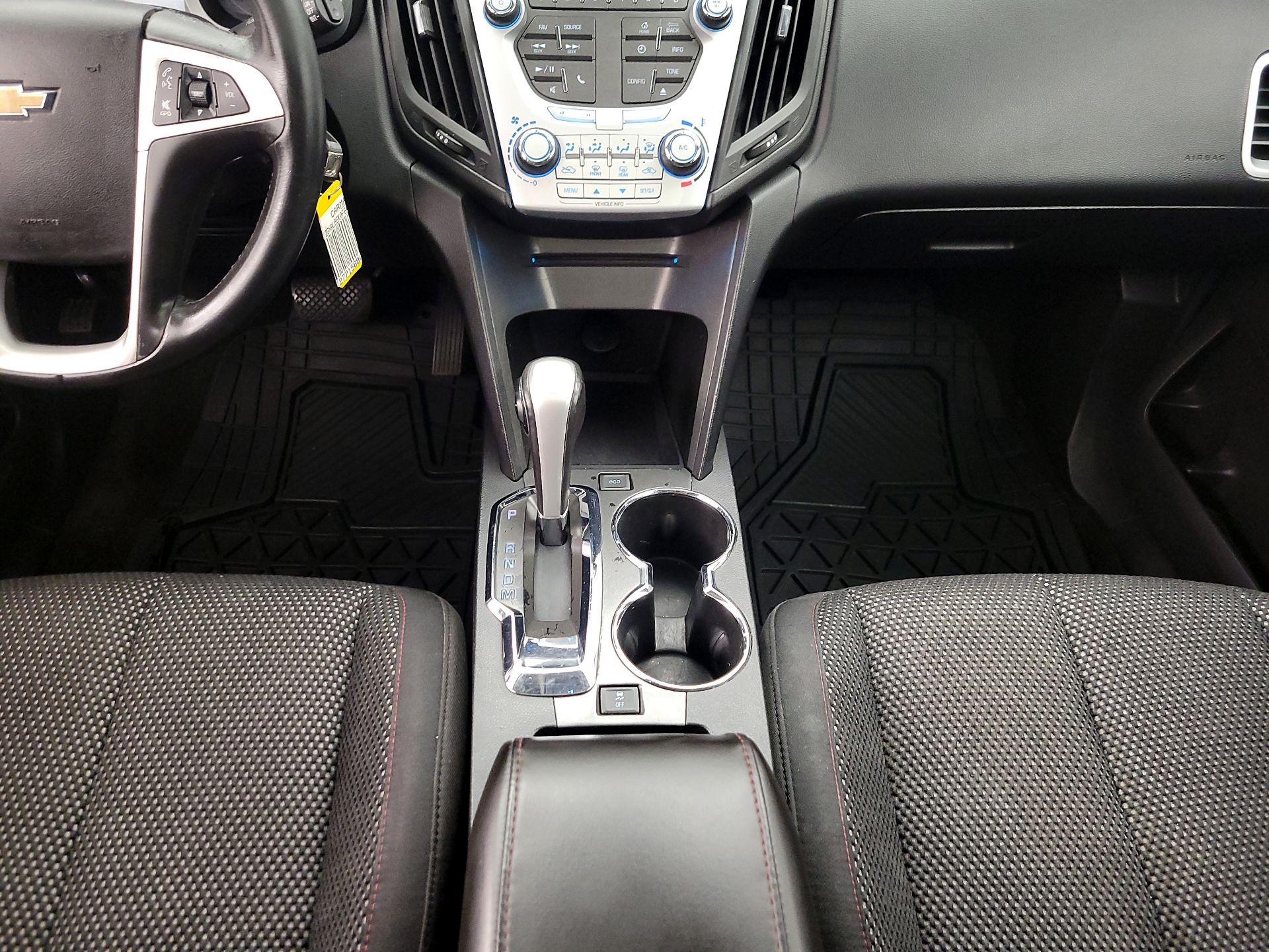 Thumbnail: 2015 Chevrolet Equinox - 16