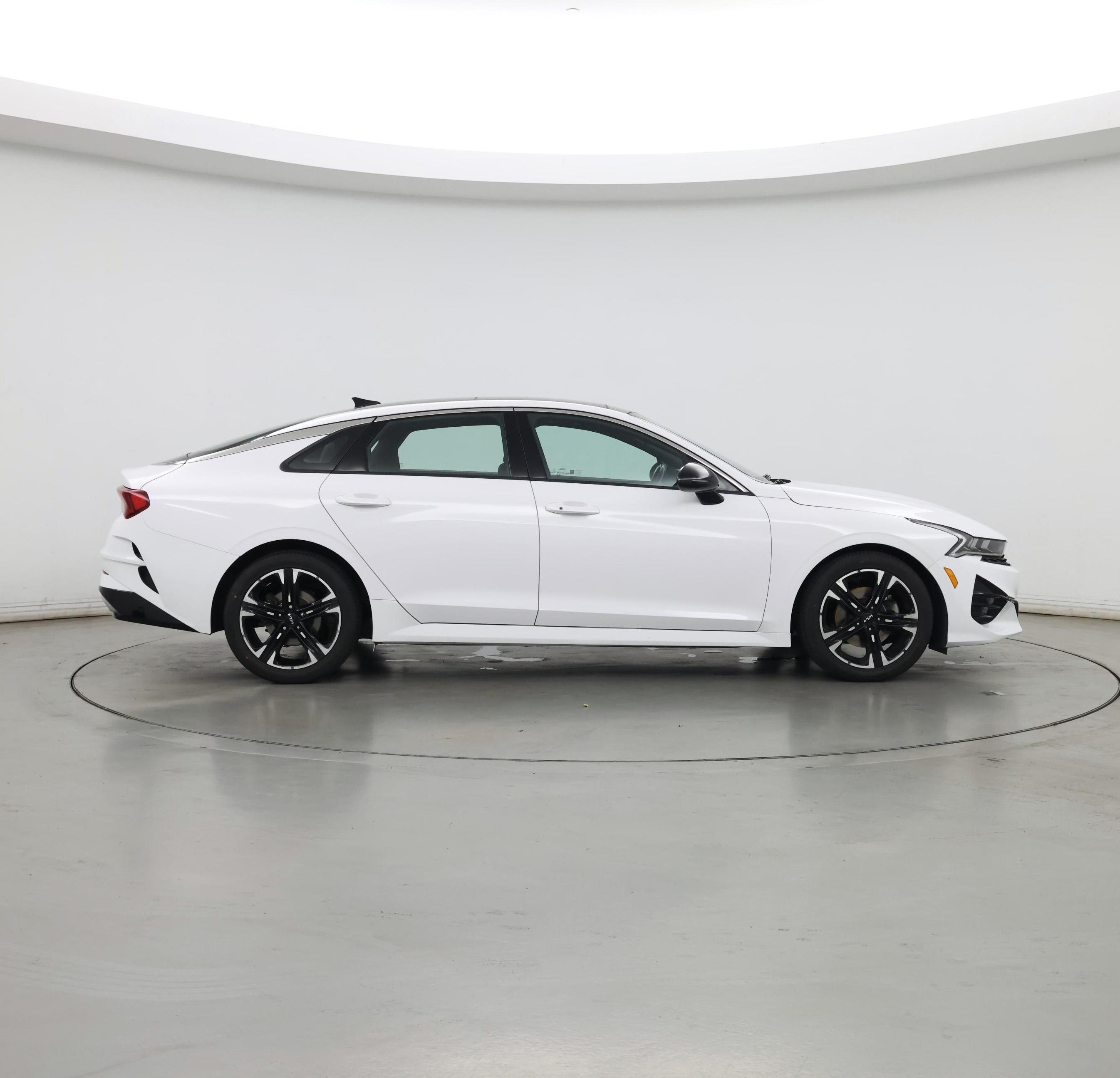 Thumbnail: 2023 Kia K5 - 7