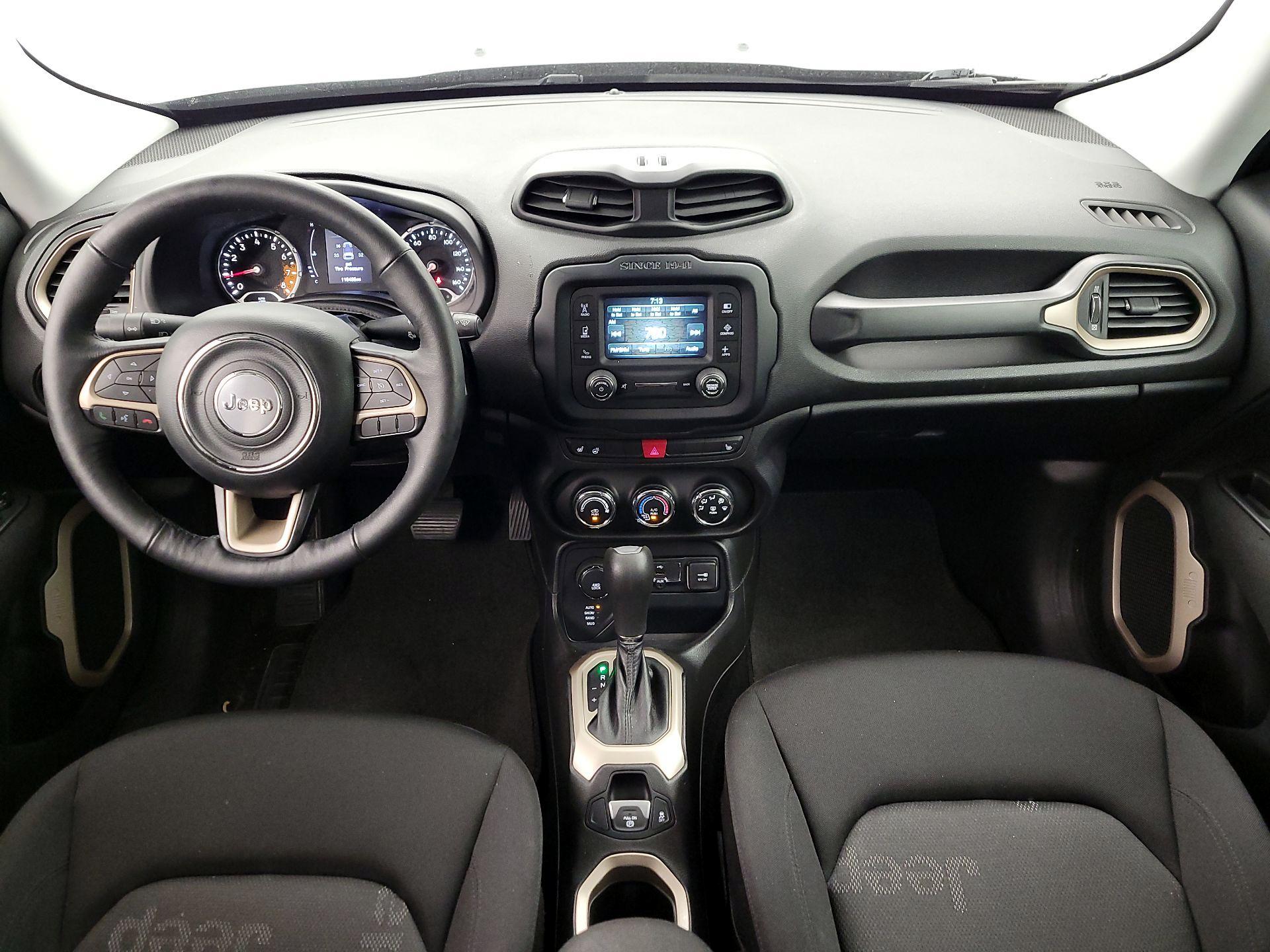 Thumbnail: 2017 Jeep Renegade - 9