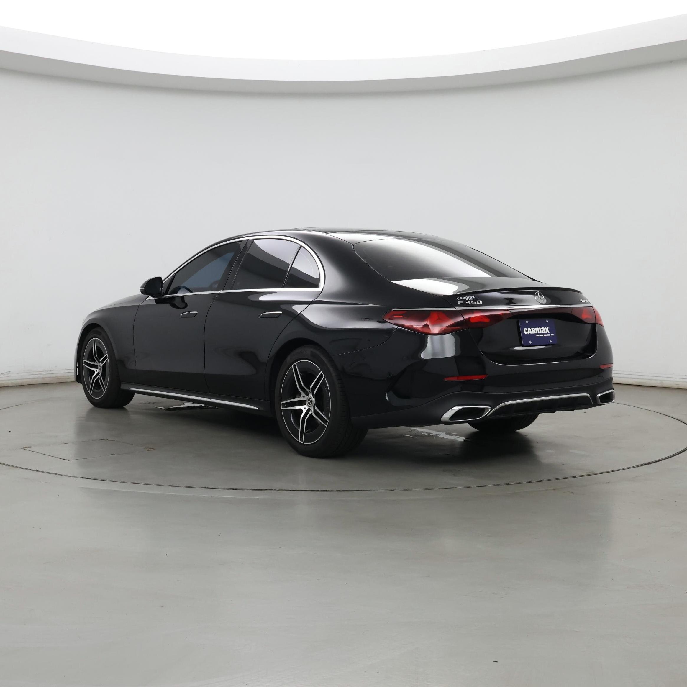 Thumbnail: 2024 Mercedes-Benz E-Class - 2