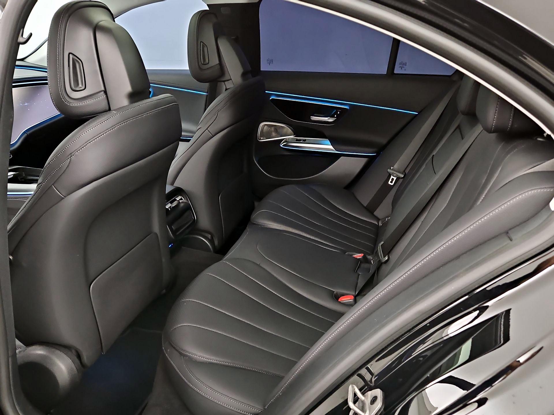 Thumbnail: 2024 Mercedes-Benz E-Class - 20