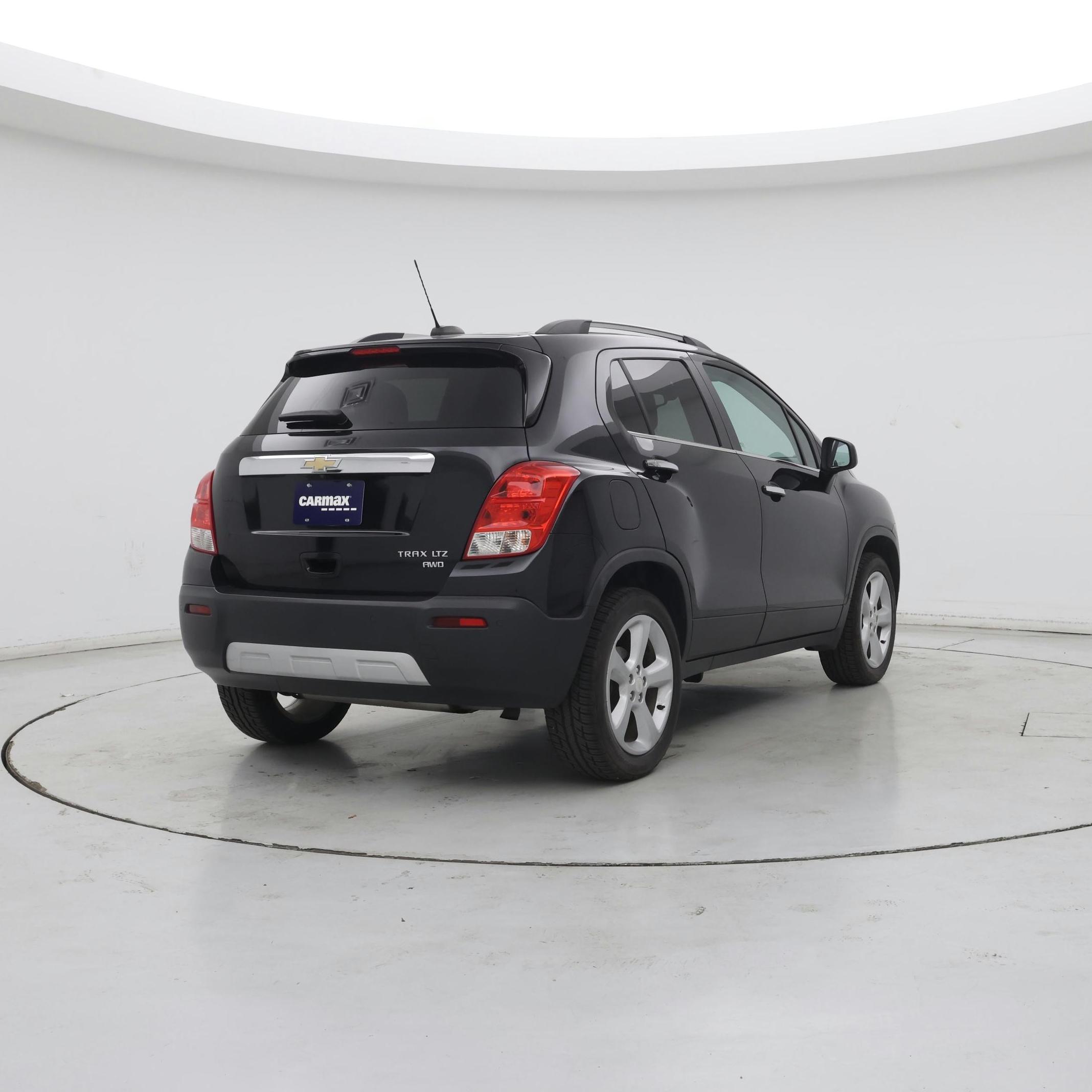 Thumbnail: 2015 Chevrolet Trax - 8