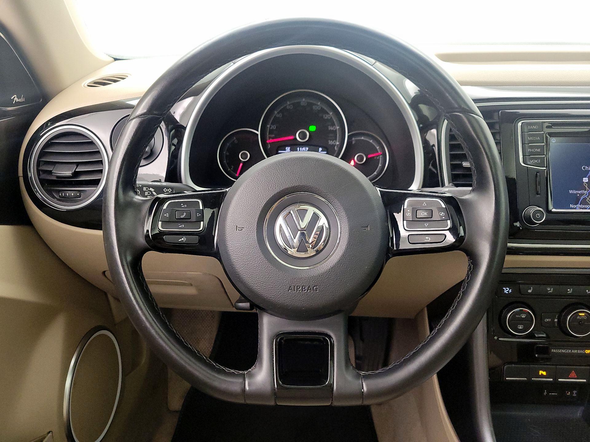 Thumbnail: 2017 Volkswagen Beetle - 10