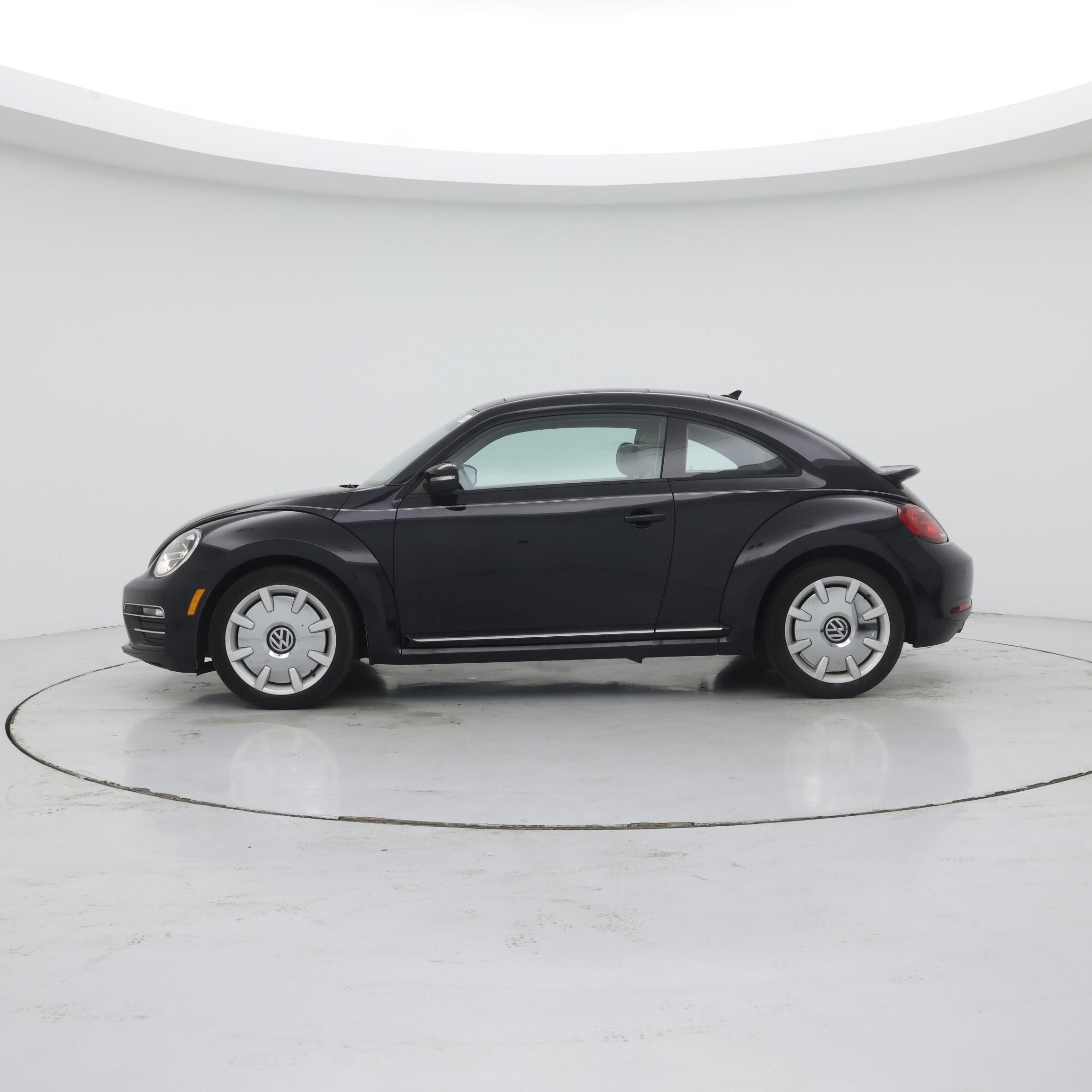 Thumbnail: 2017 Volkswagen Beetle - 3