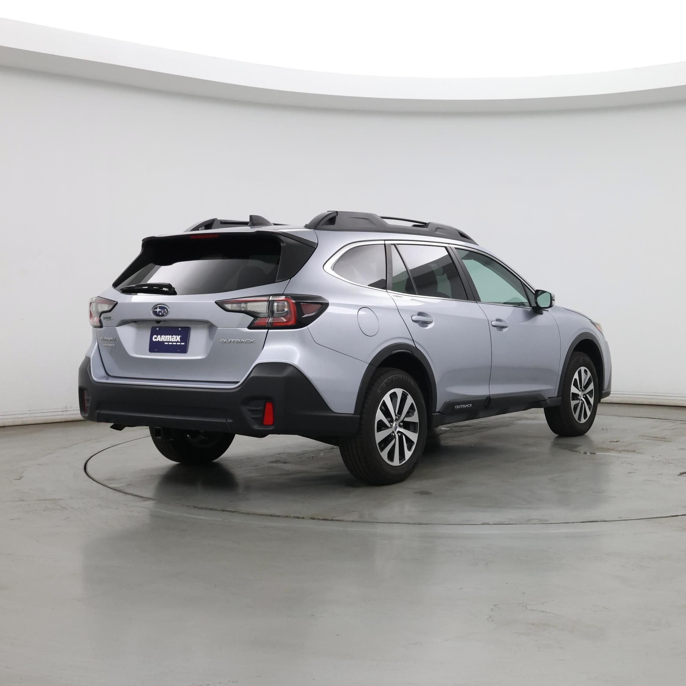 Thumbnail: 2022 Subaru Outback - 8