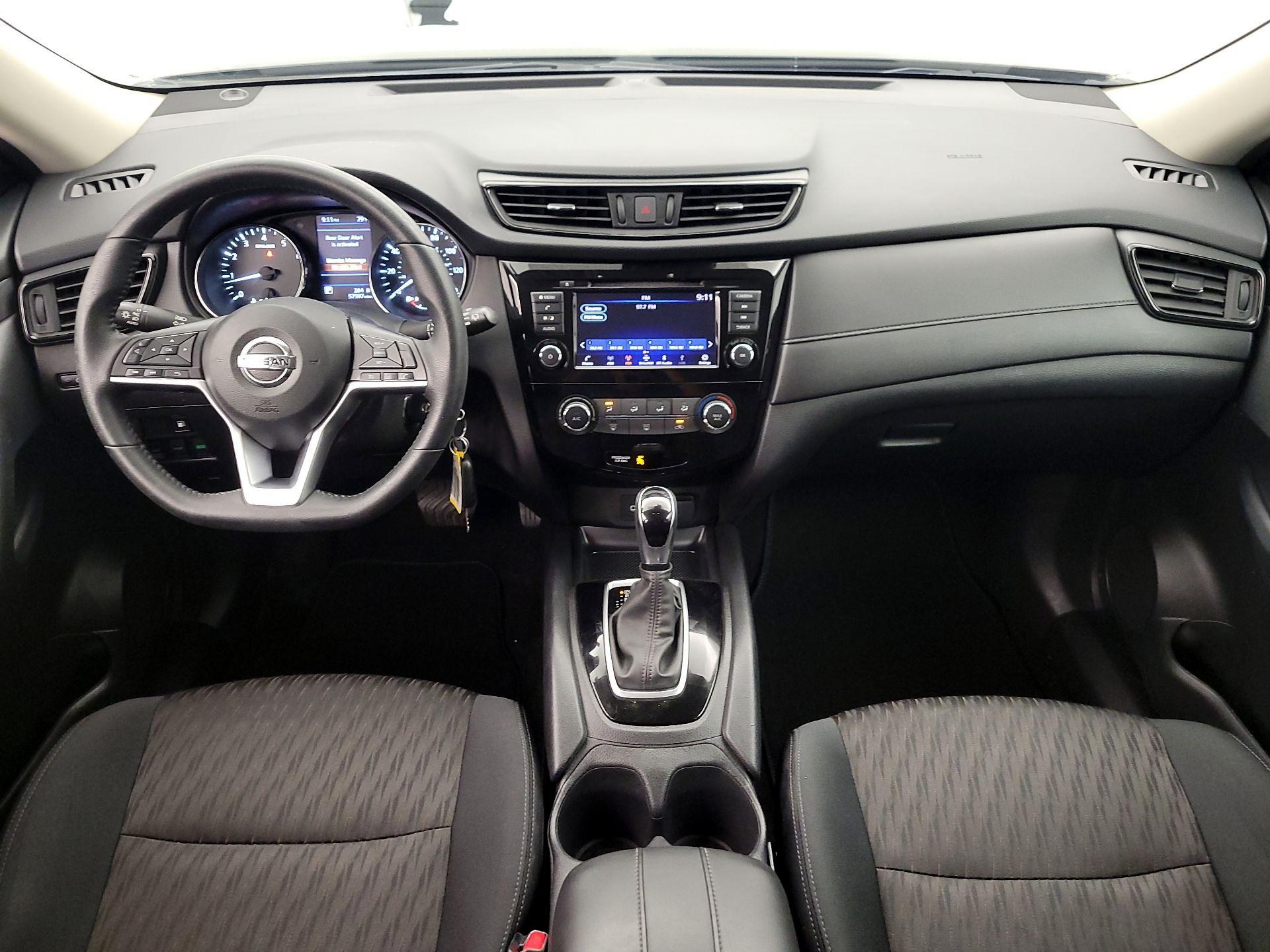 Thumbnail: 2020 Nissan Rogue - 9