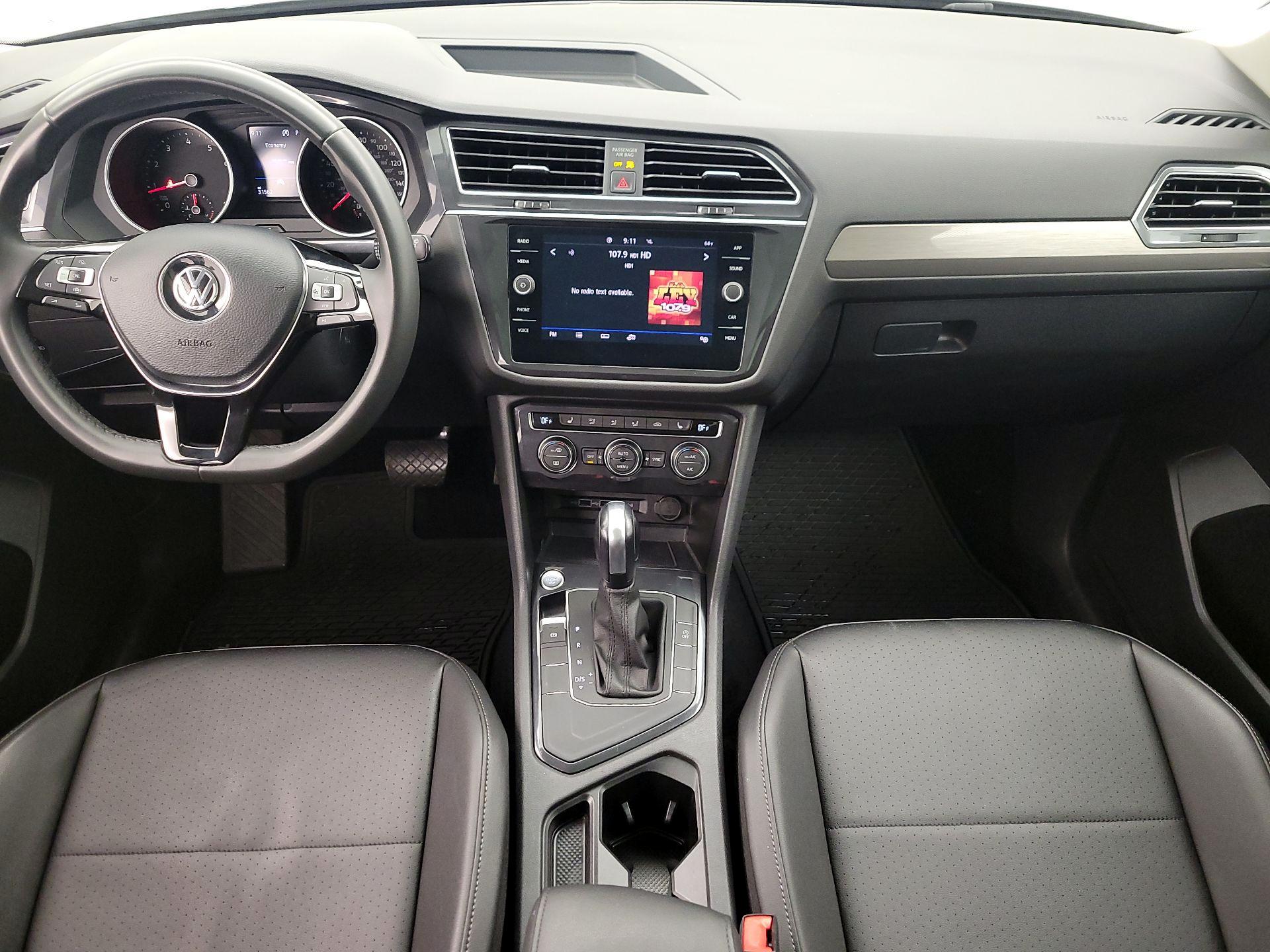 Thumbnail: 2020 Volkswagen Tiguan - 9