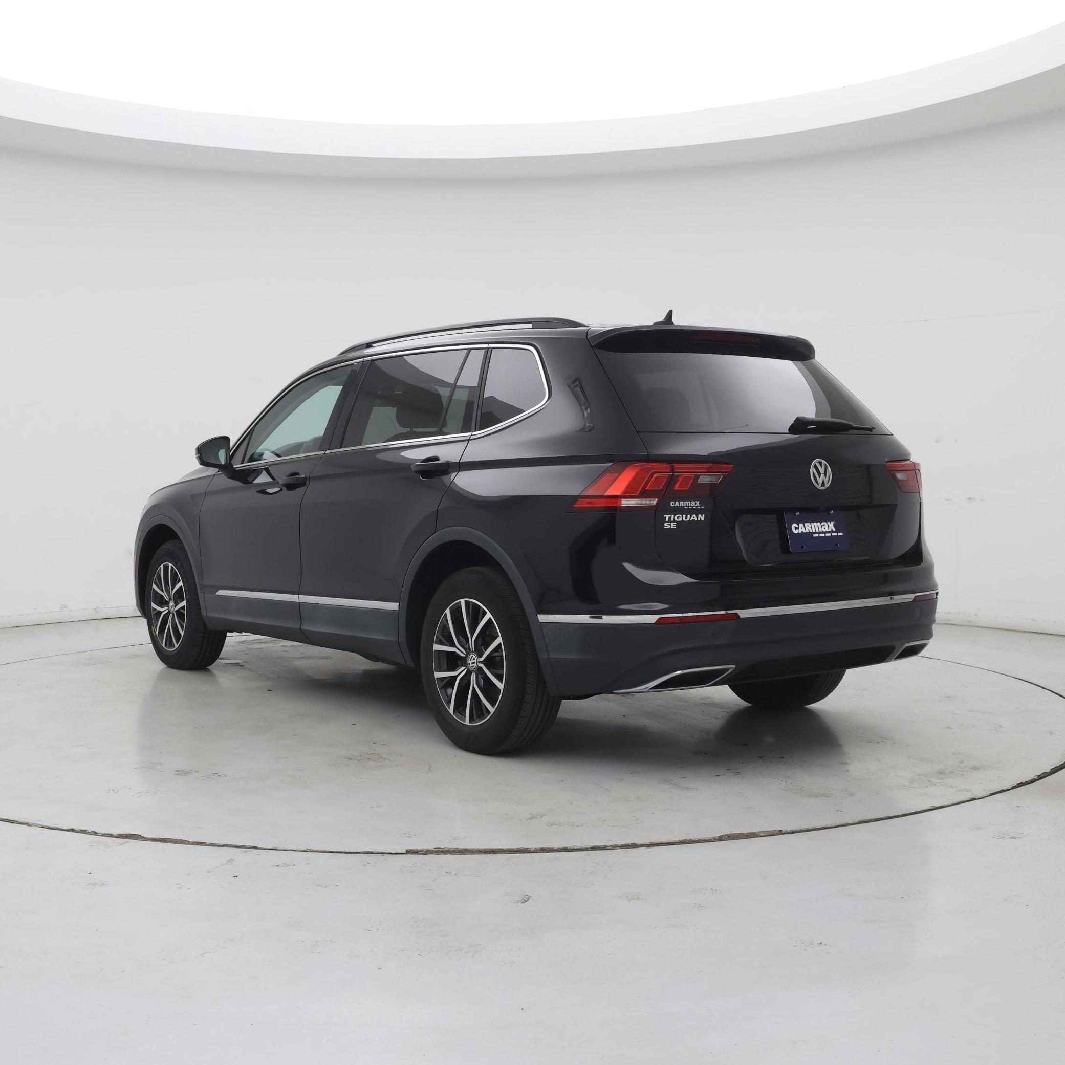 Thumbnail: 2020 Volkswagen Tiguan - 2