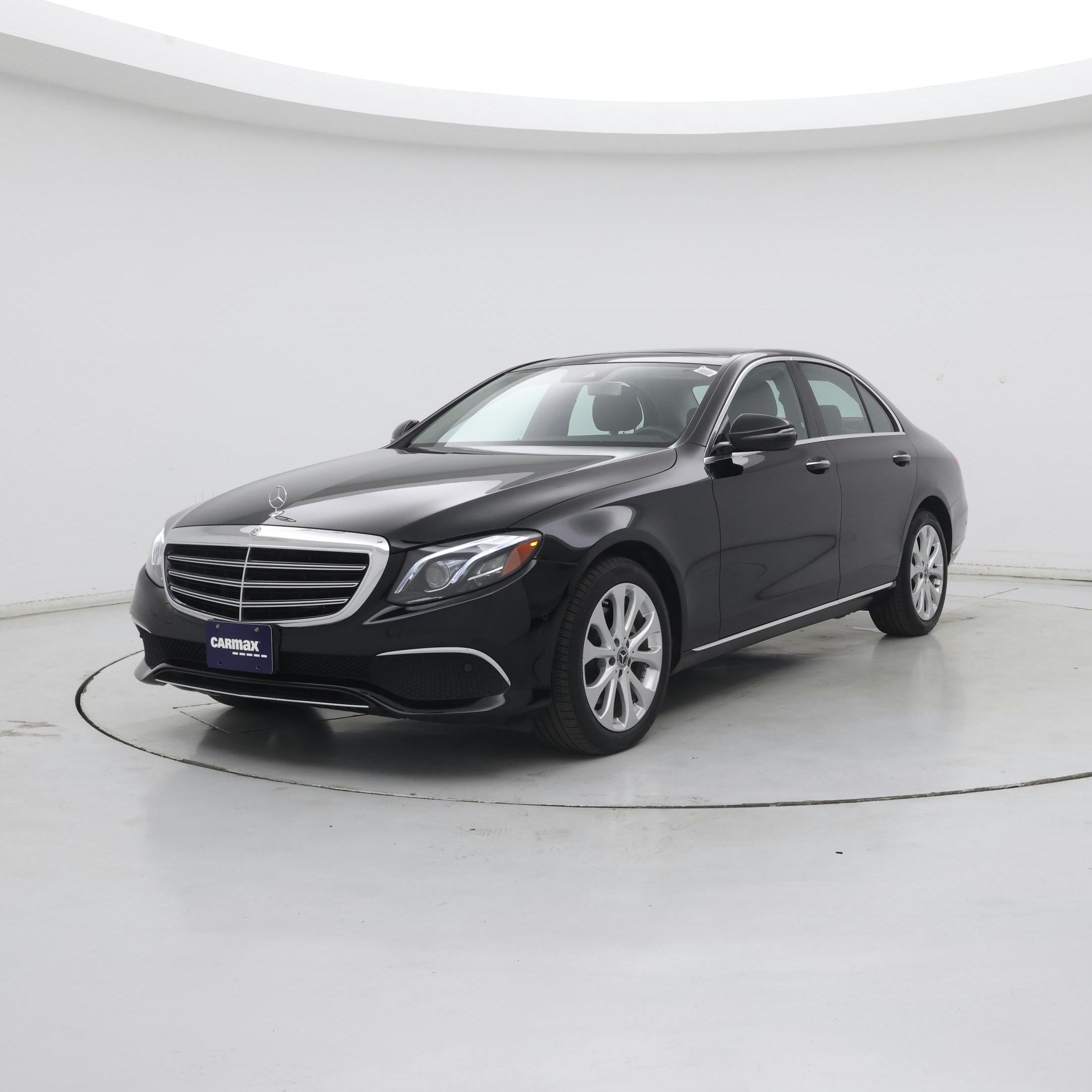 Thumbnail: 2018 Mercedes-Benz E-Class - 4