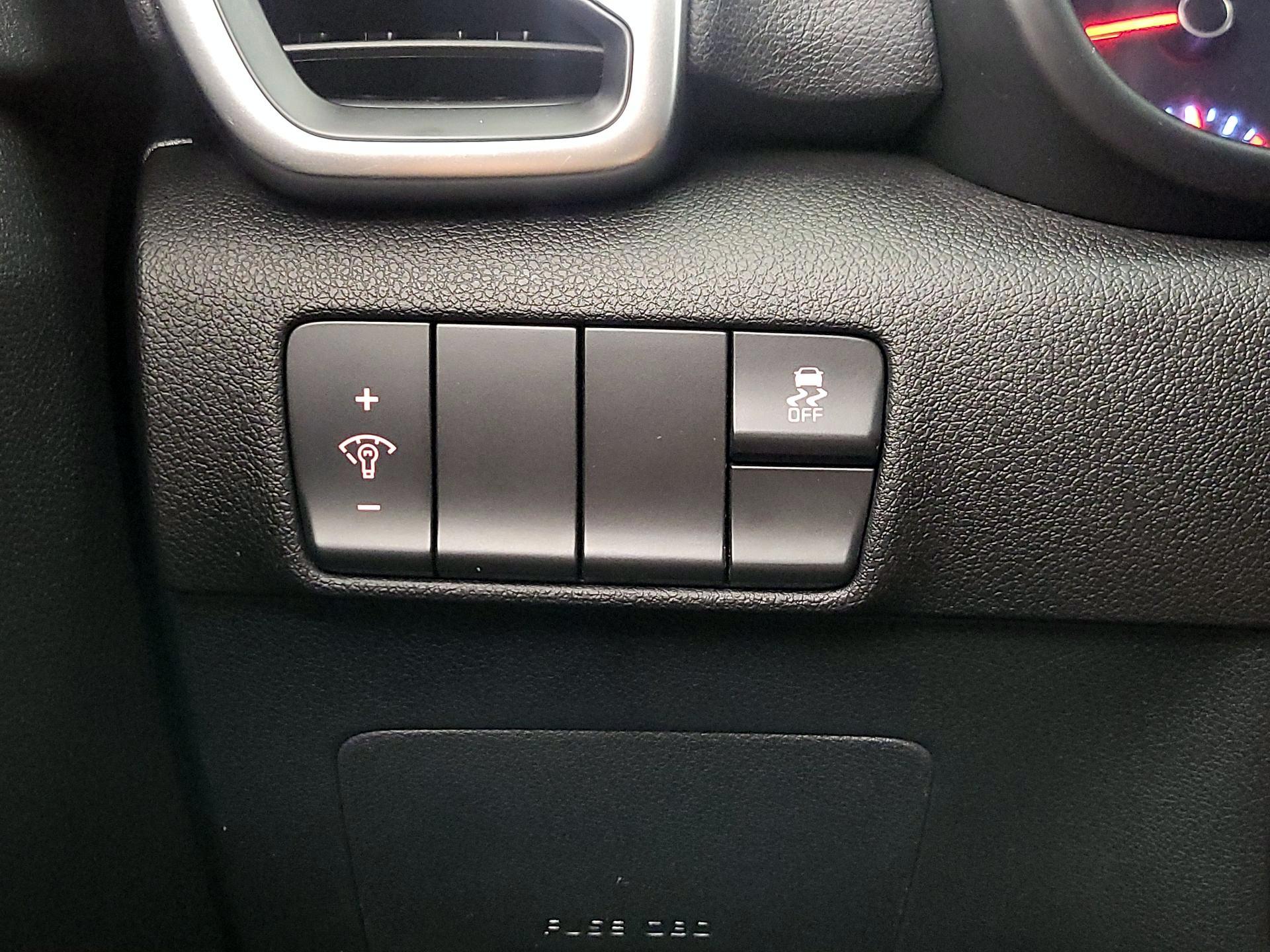 Thumbnail: 2019 Kia Sportage - 13