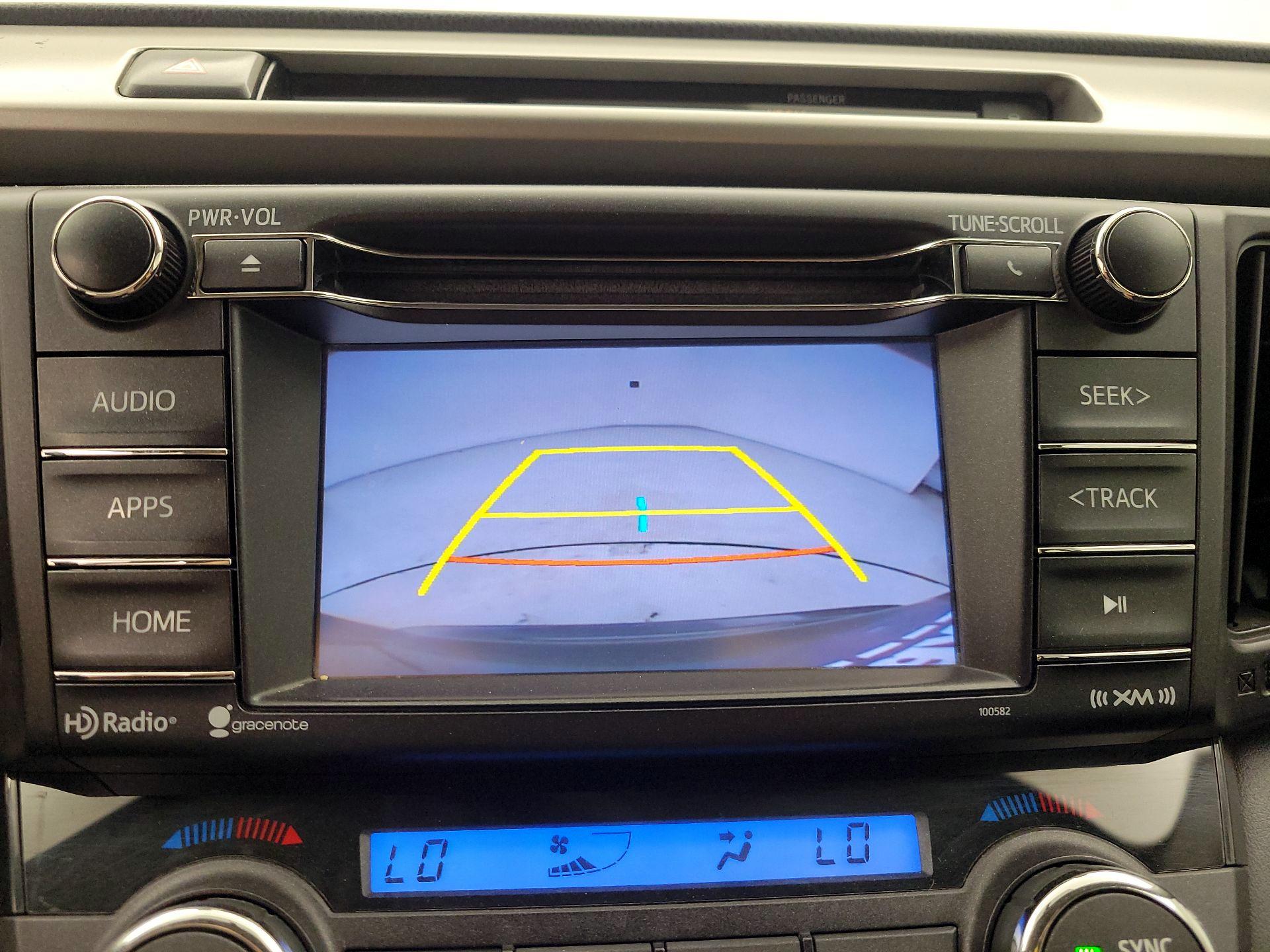 Thumbnail: 2016 Toyota RAV4 - 14