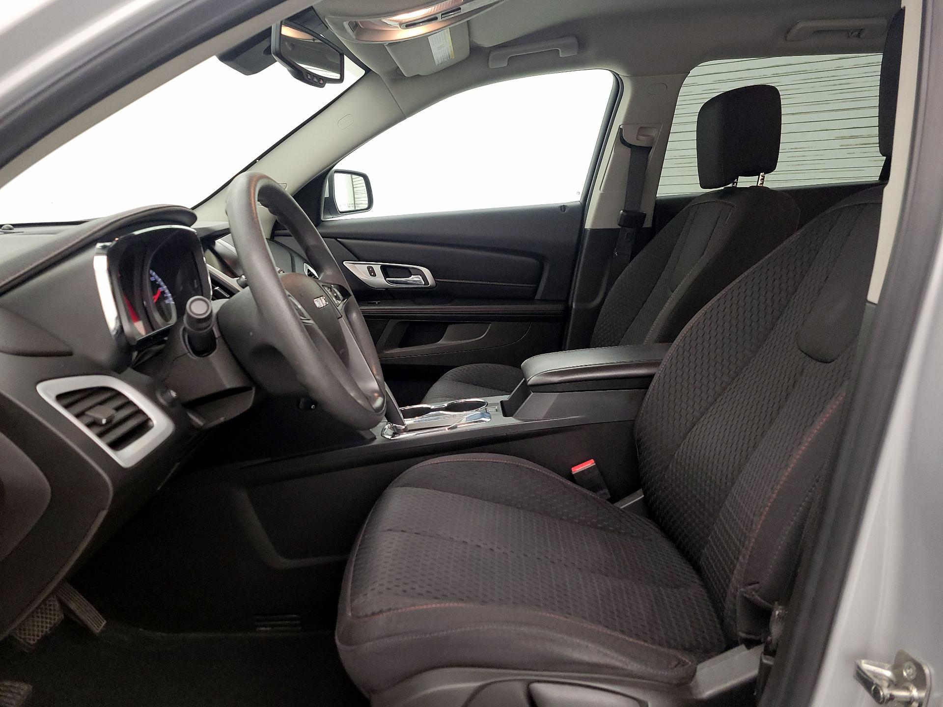 Thumbnail: 2015 GMC Terrain - 11