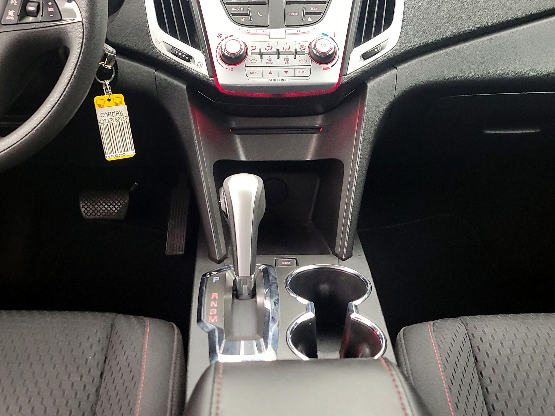 Thumbnail: 2015 GMC Terrain - 16
