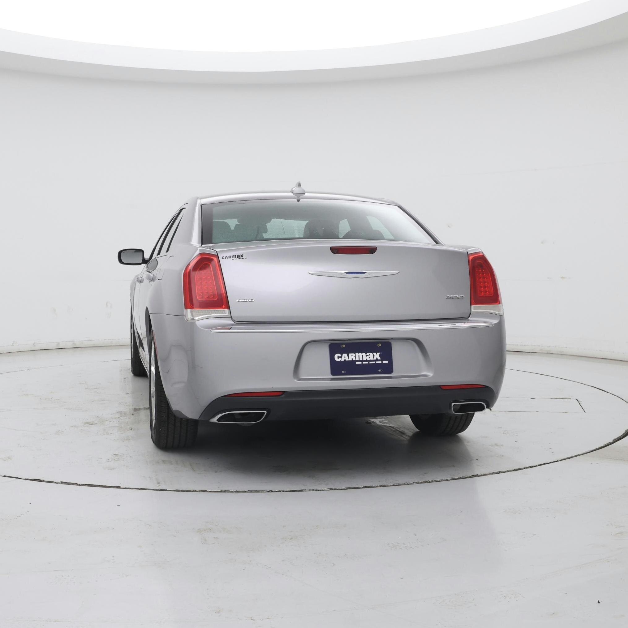 Thumbnail: 2017 Chrysler 300 - 6