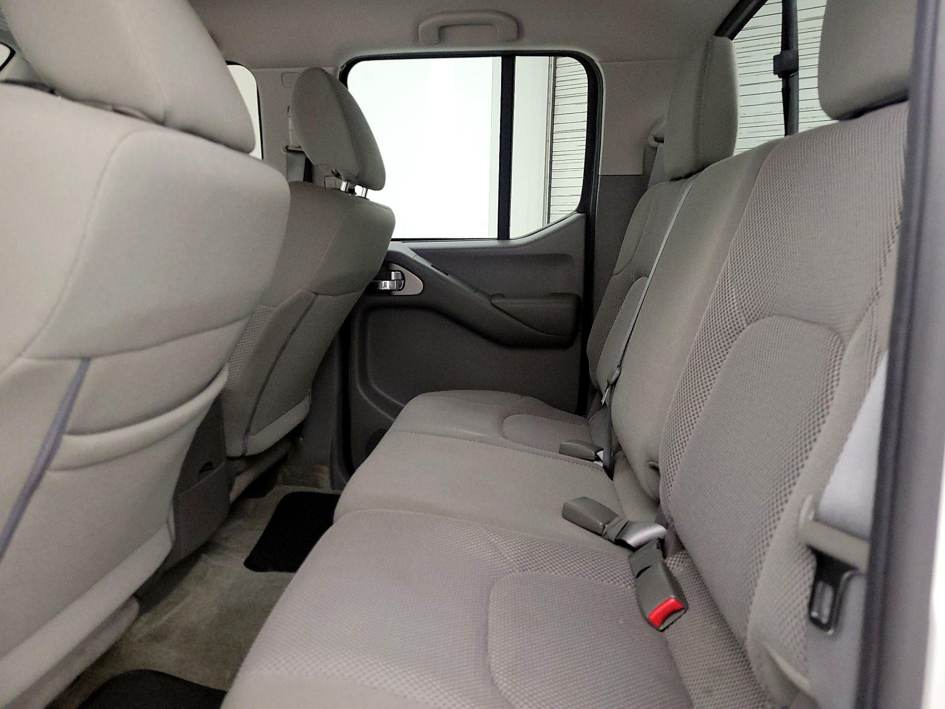 Thumbnail: 2018 Nissan Frontier - 17