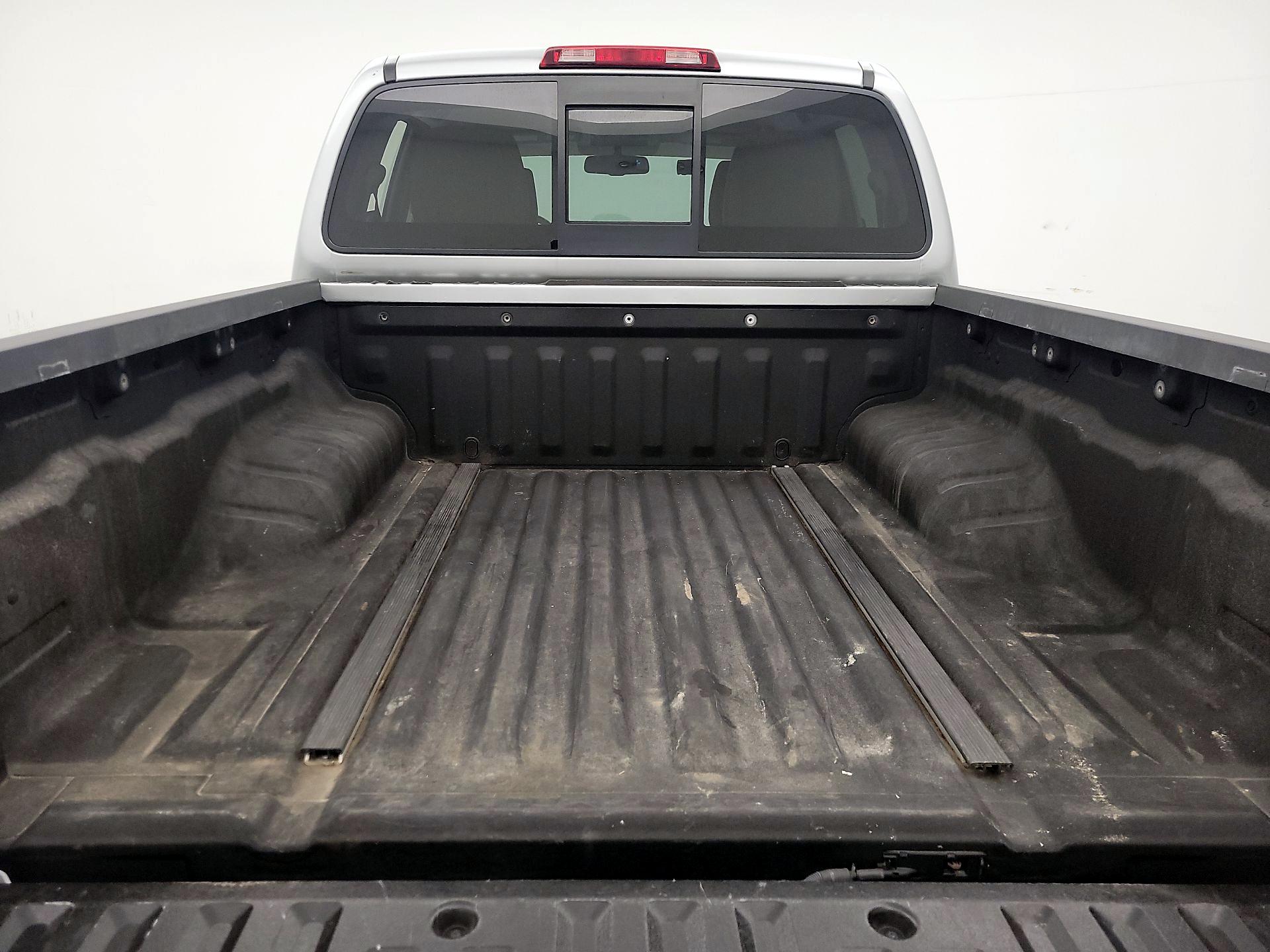 Thumbnail: 2018 Nissan Frontier - 18