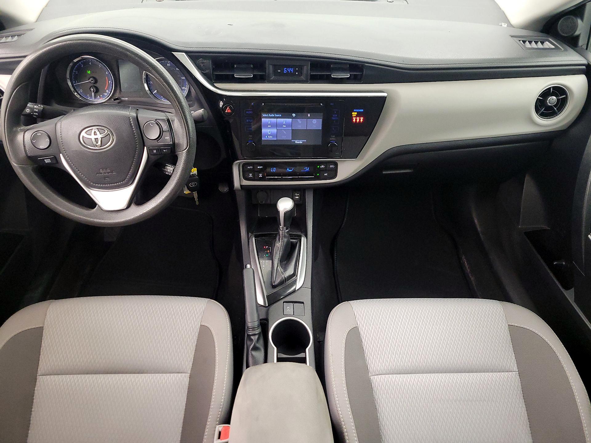 Thumbnail: 2019 Toyota Corolla - 9