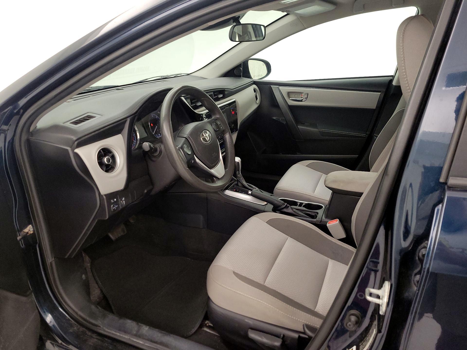 Thumbnail: 2019 Toyota Corolla - 11