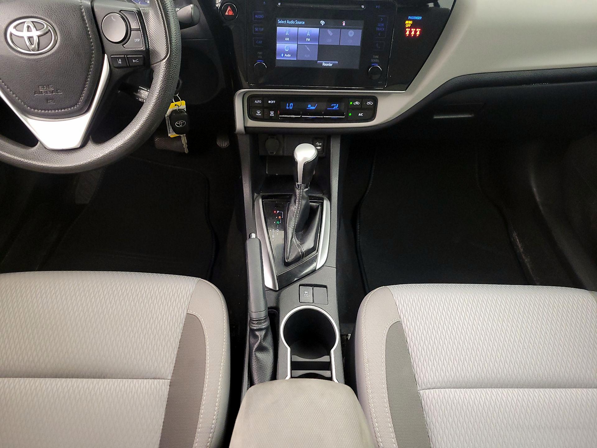 Thumbnail: 2019 Toyota Corolla - 17