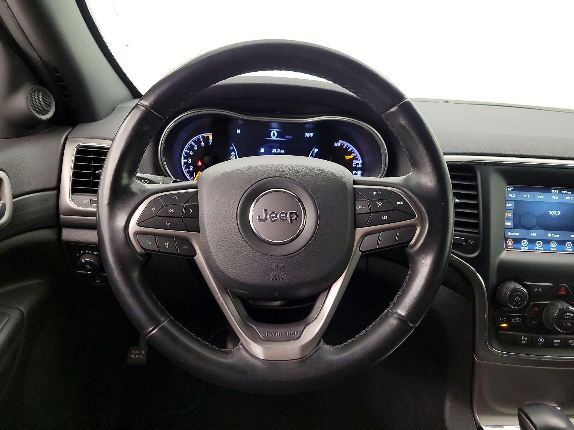 Thumbnail: 2020 Jeep Grand Cherokee - 10