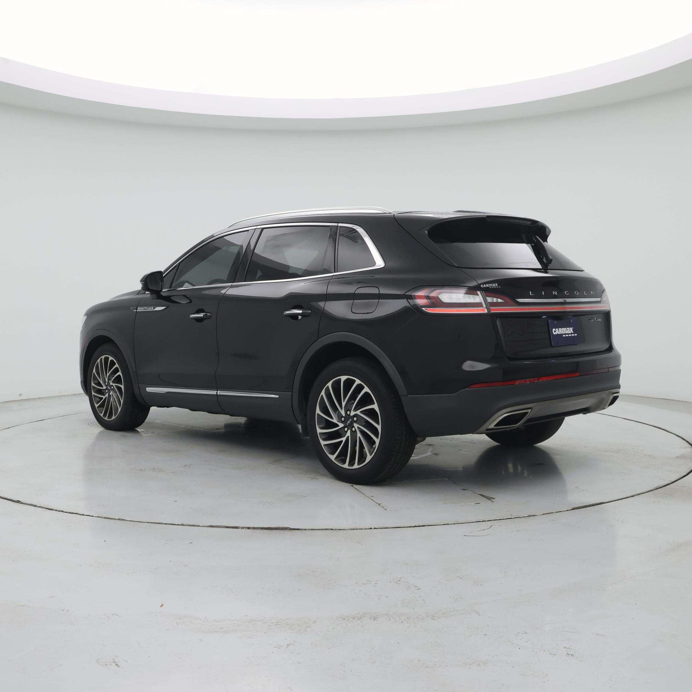 Thumbnail: 2020 Lincoln Nautilus - 2