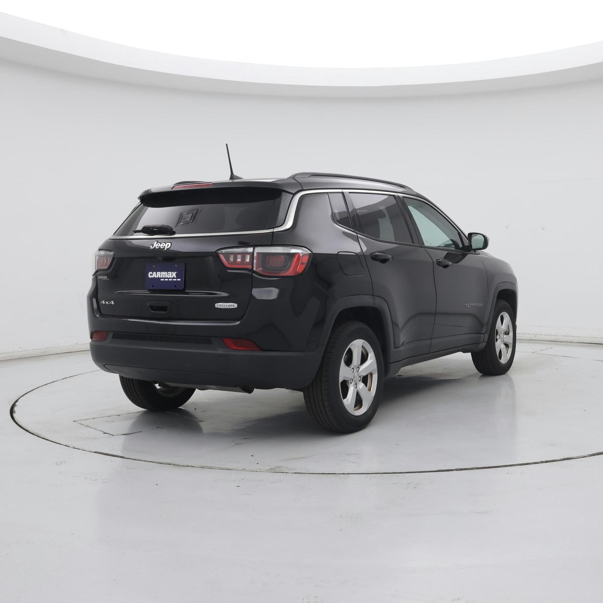 Thumbnail: 2018 Jeep Compass - 8