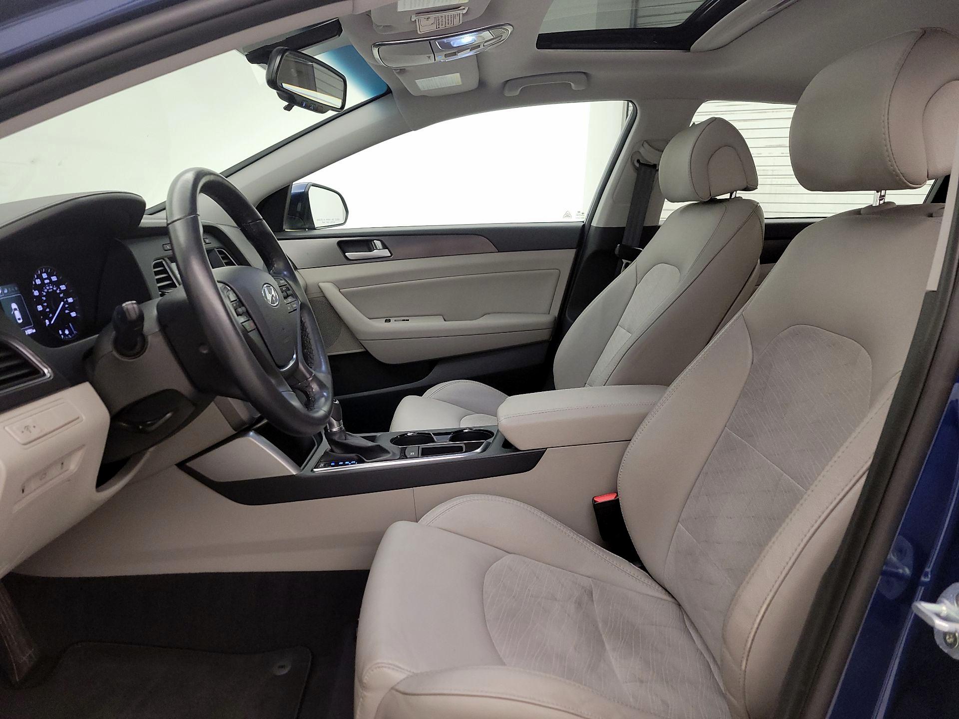 Thumbnail: 2017 Hyundai Sonata - 11