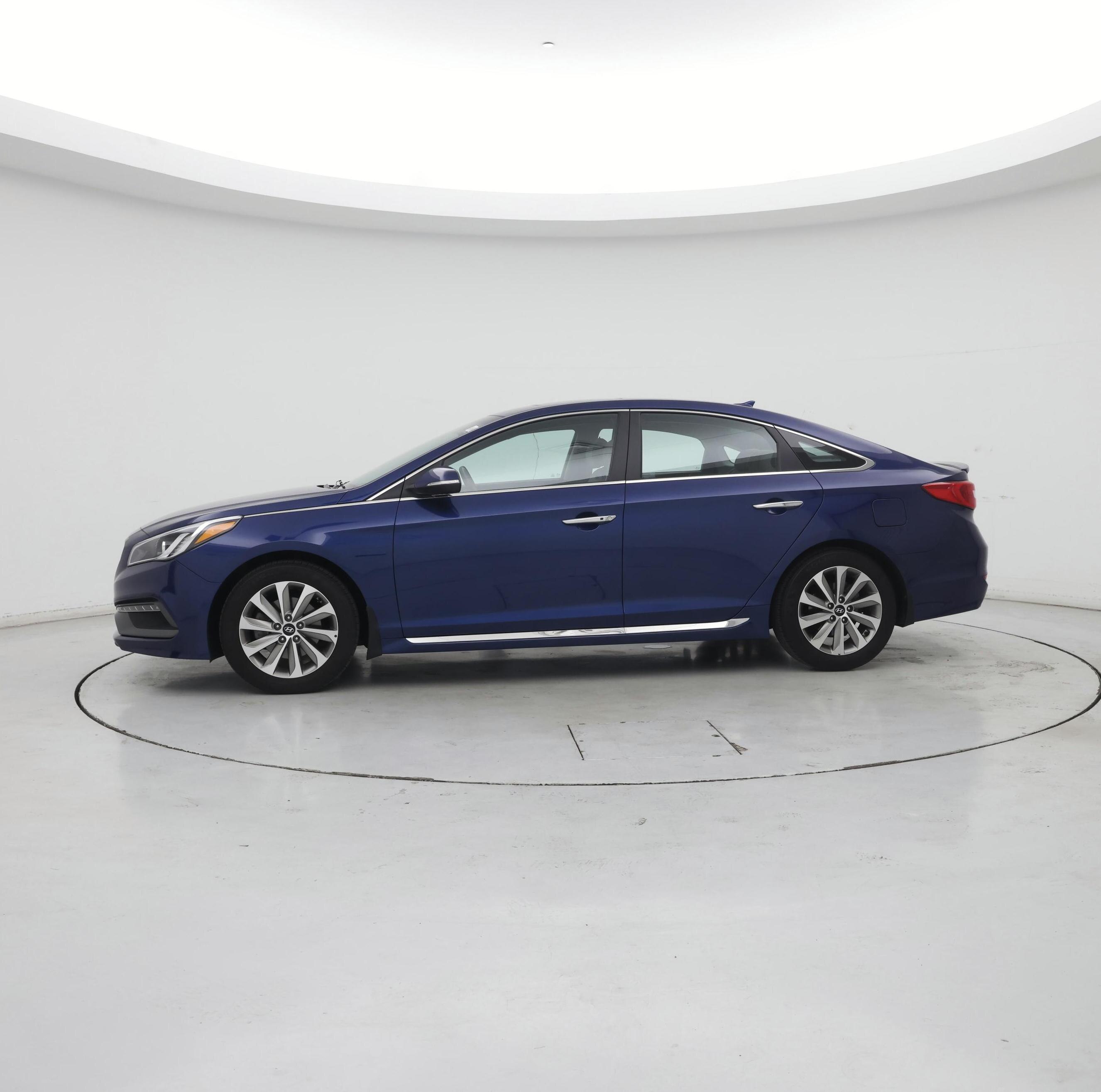 Thumbnail: 2017 Hyundai Sonata - 3