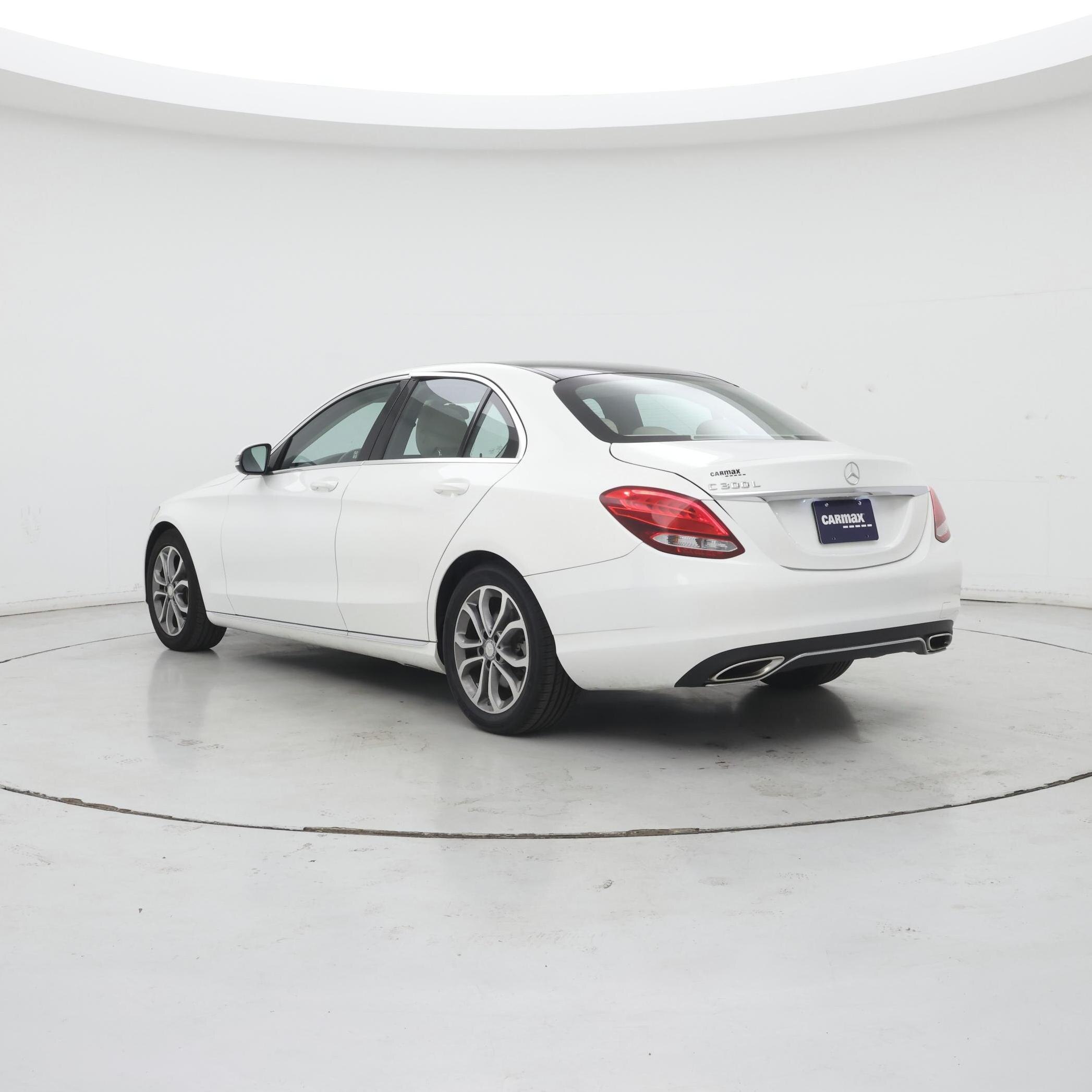 Thumbnail: 2016 Mercedes-Benz C-Class - 2