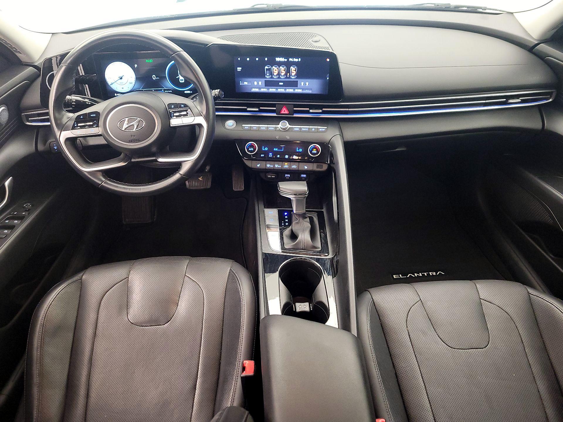 Thumbnail: 2021 Hyundai Elantra - 9