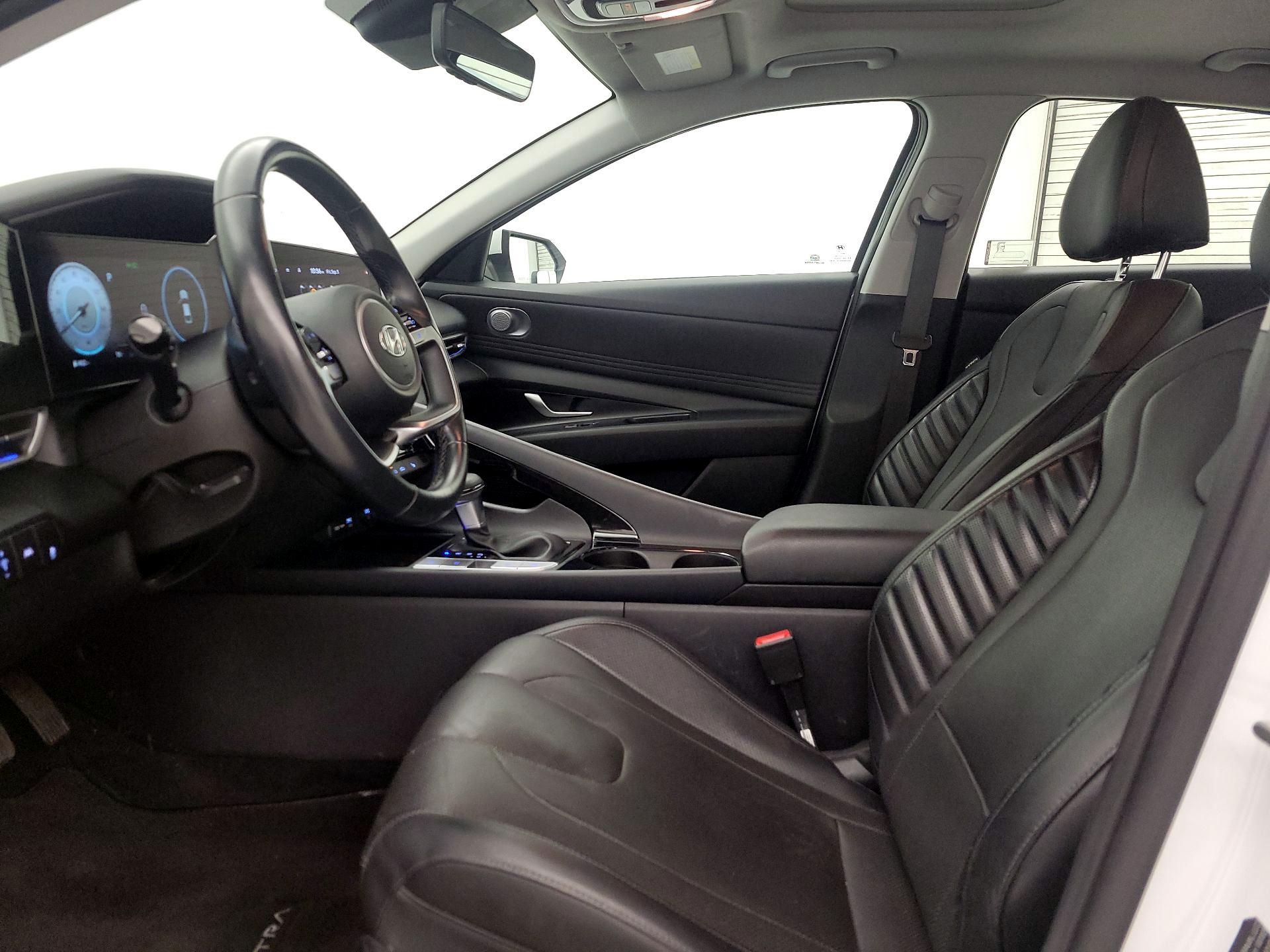 Thumbnail: 2021 Hyundai Elantra - 11