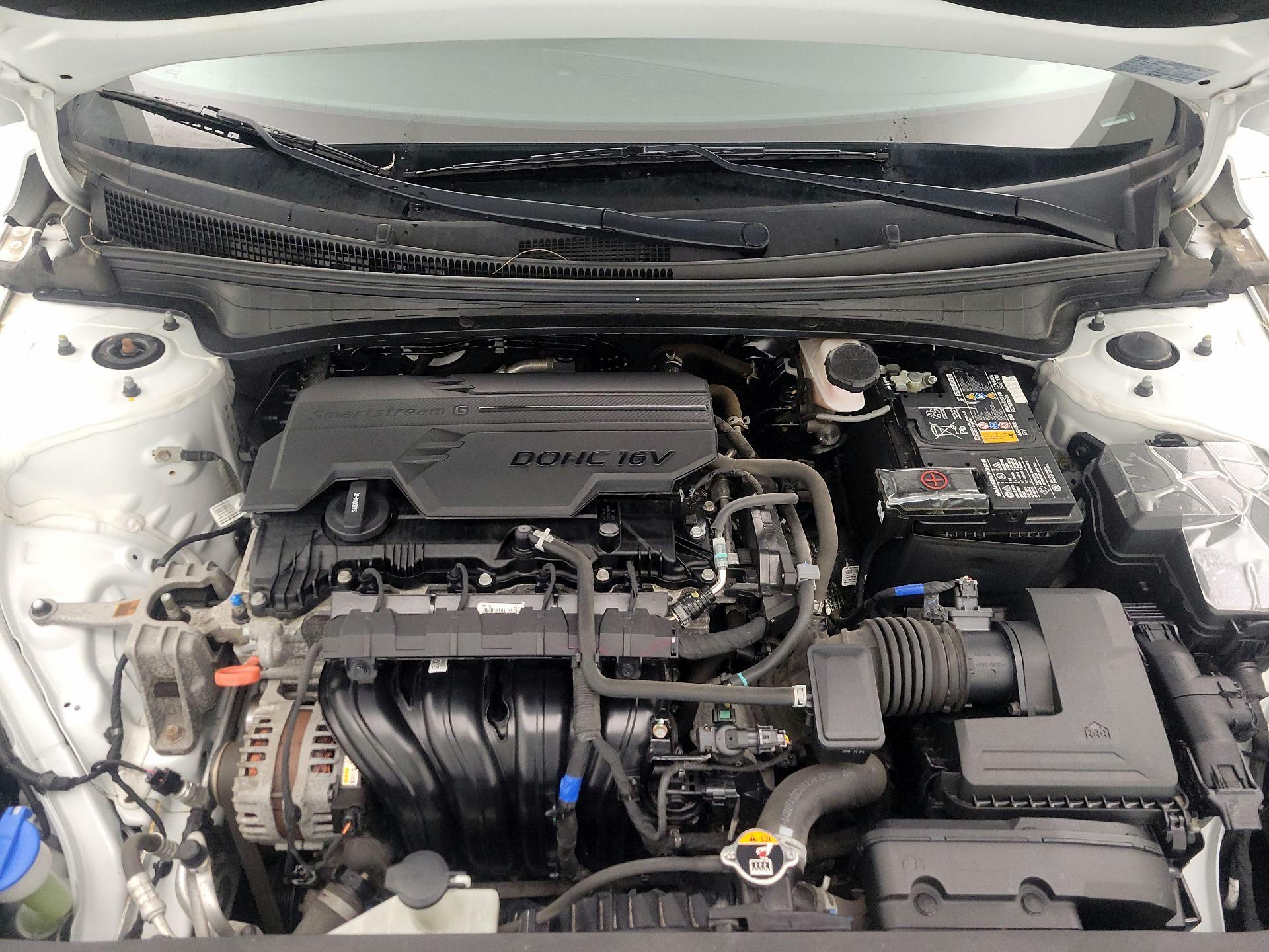 Thumbnail: 2021 Hyundai Elantra - 20