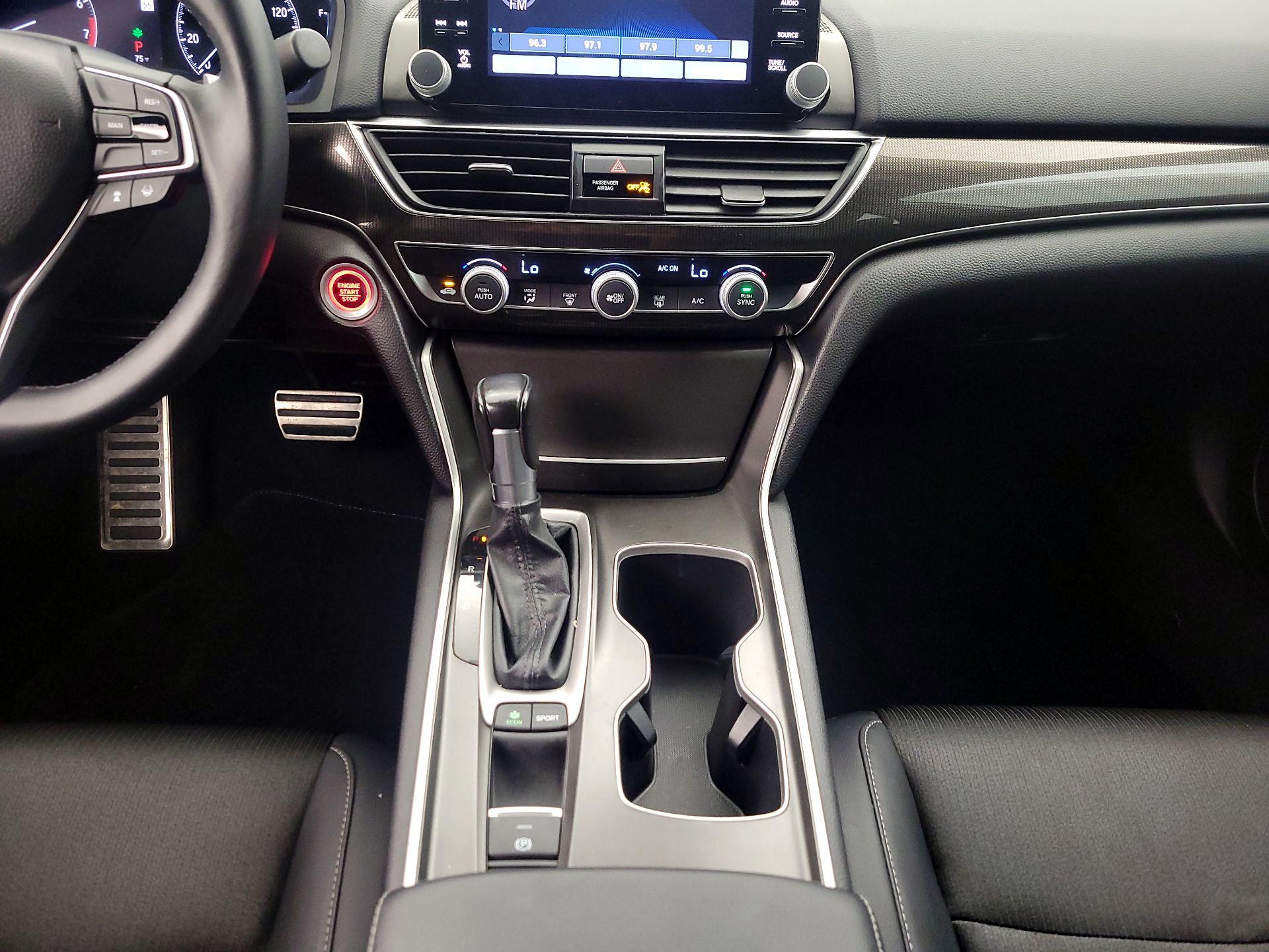 Thumbnail: 2018 Honda Accord - 17
