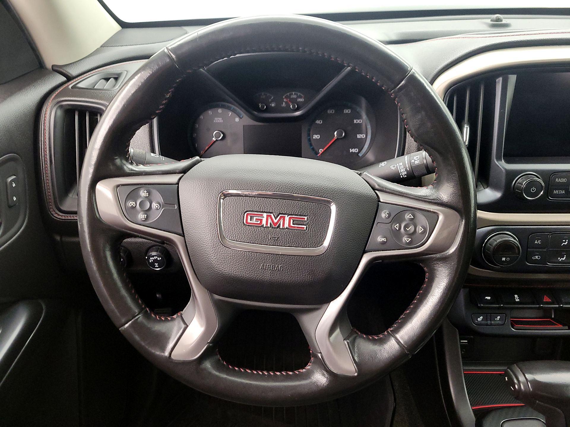 Thumbnail: 2018 GMC Canyon - 10