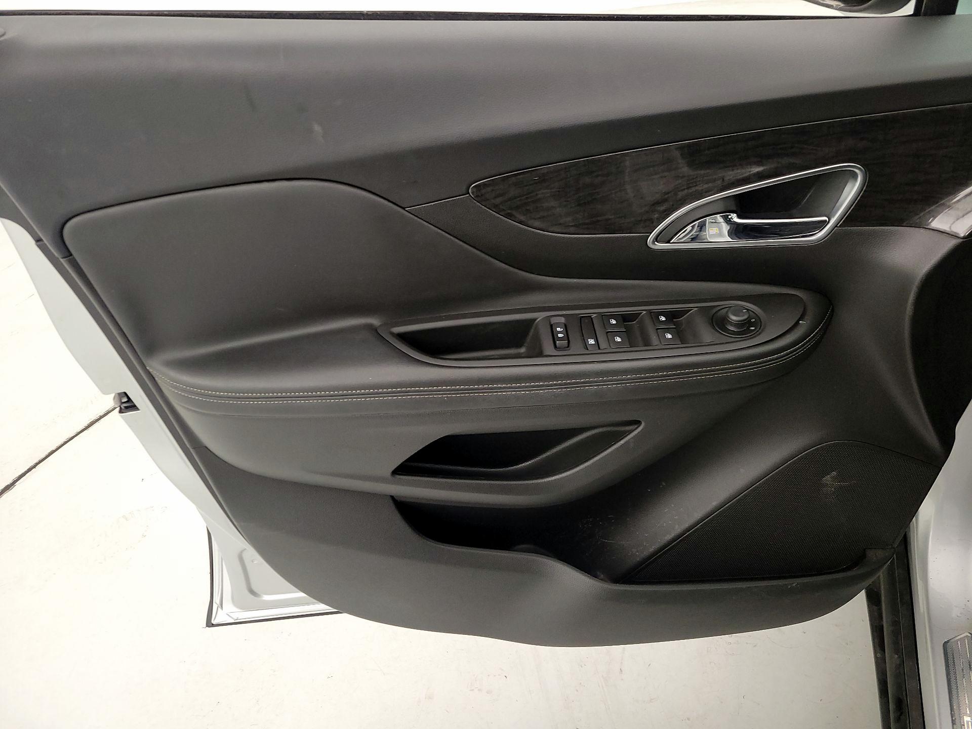 Thumbnail: 2016 Buick Encore - 12