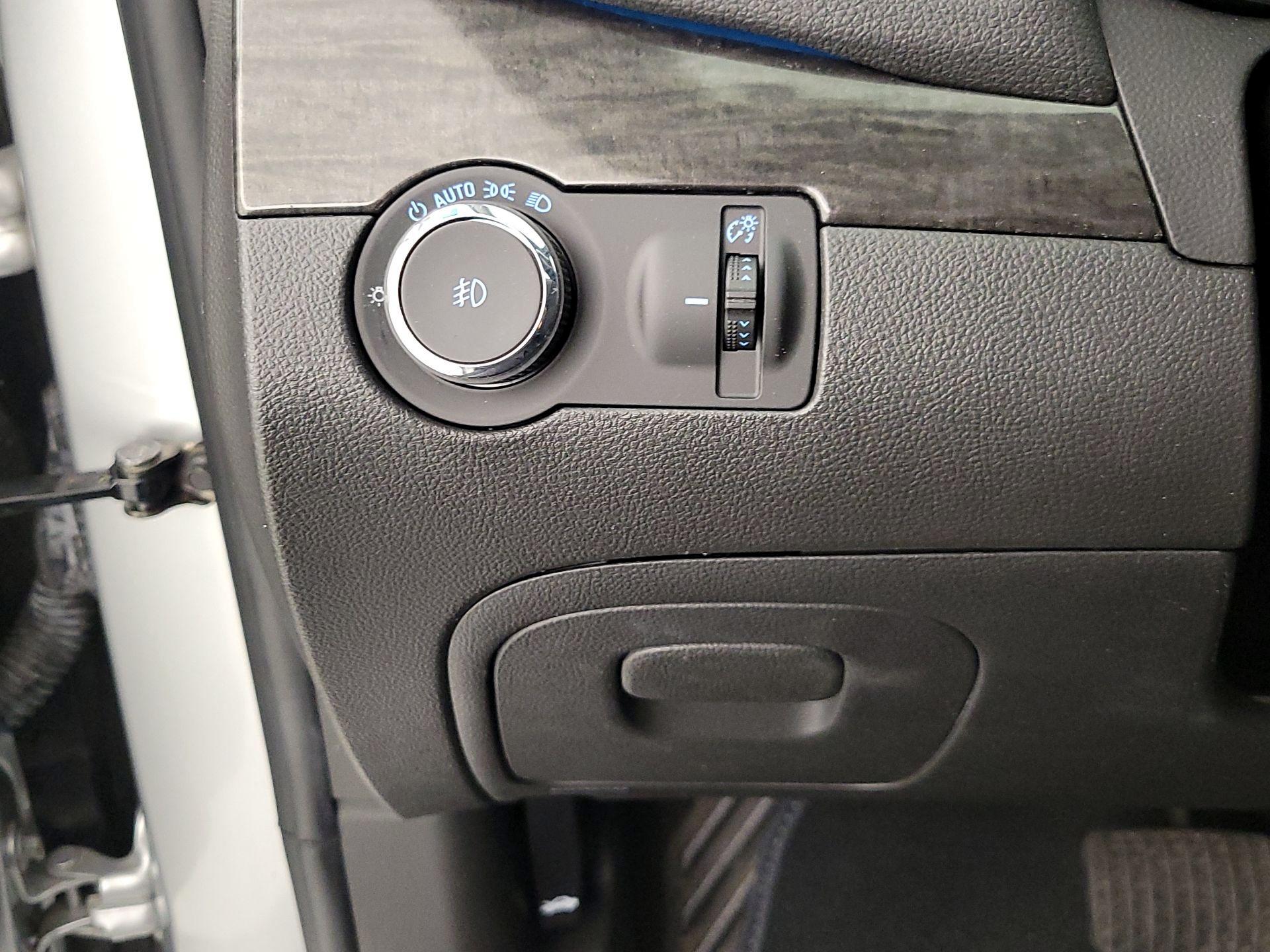 Thumbnail: 2016 Buick Encore - 13