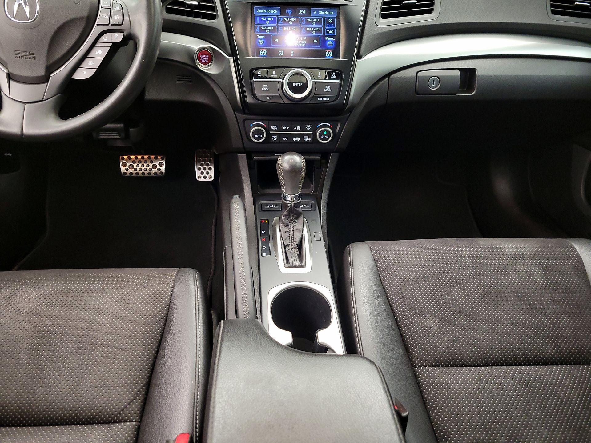 Thumbnail: 2016 Acura ILX - 18