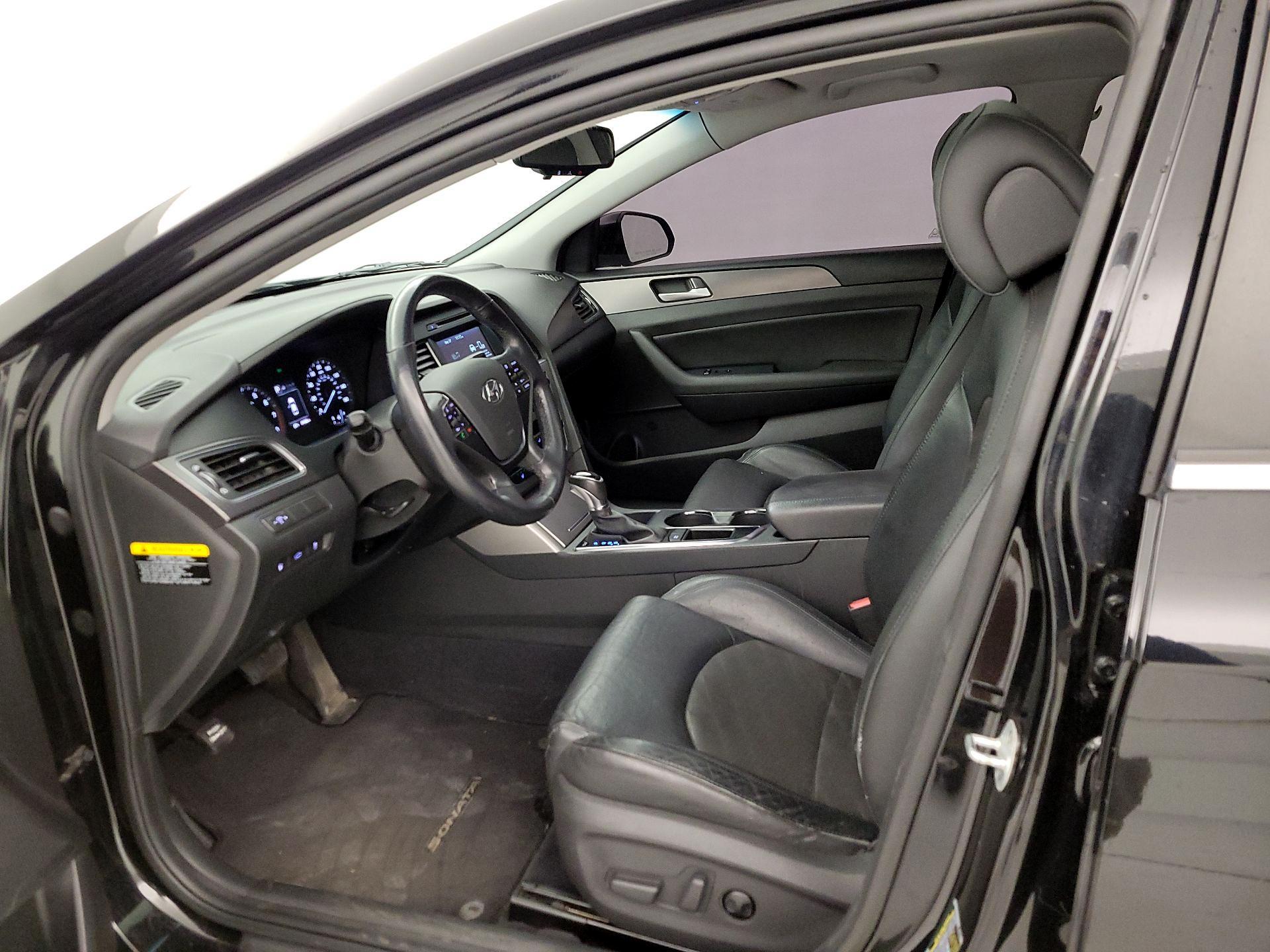 Thumbnail: 2017 Hyundai Sonata - 11