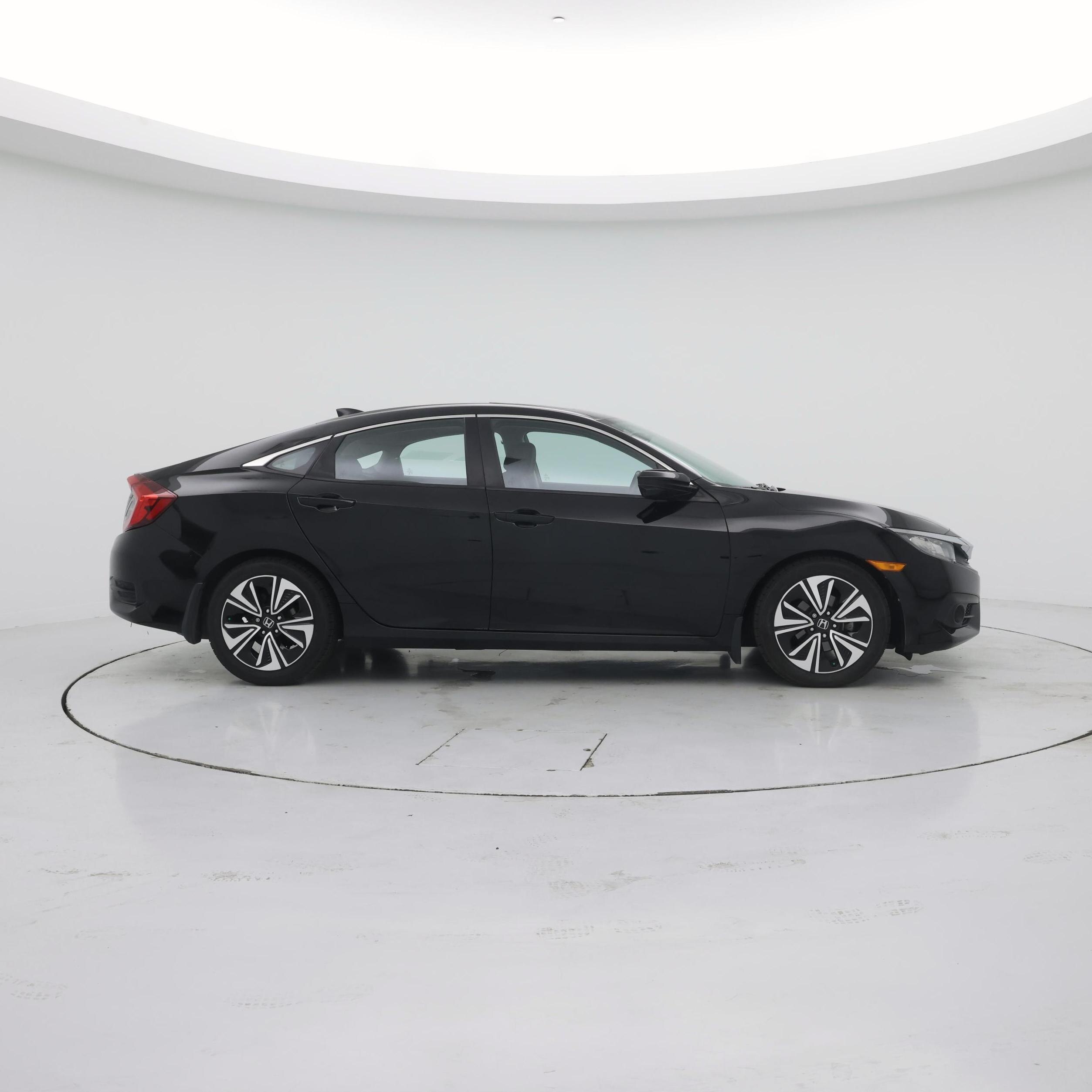 Thumbnail: 2017 Honda Civic - 7