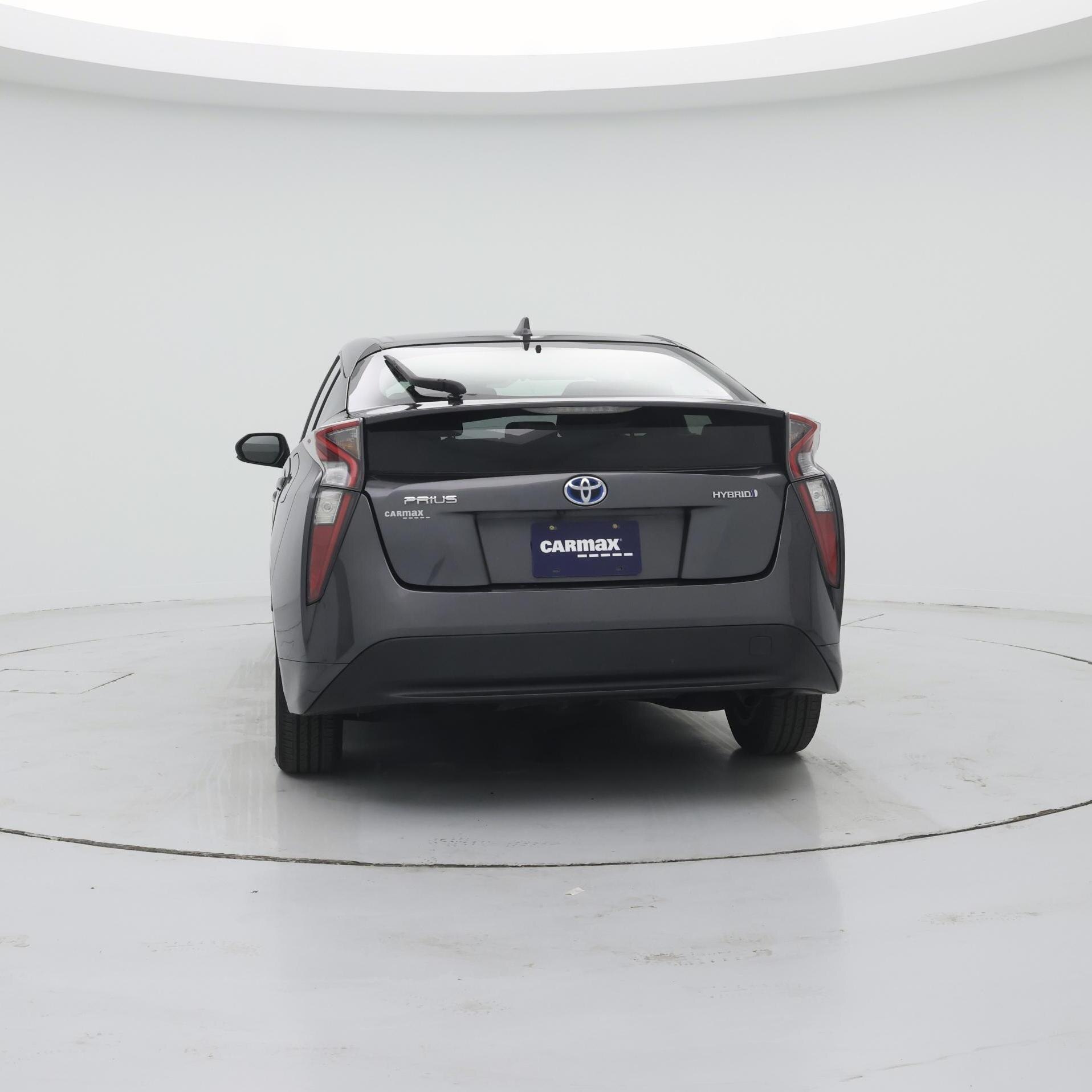 Thumbnail: 2017 Toyota Prius - 6