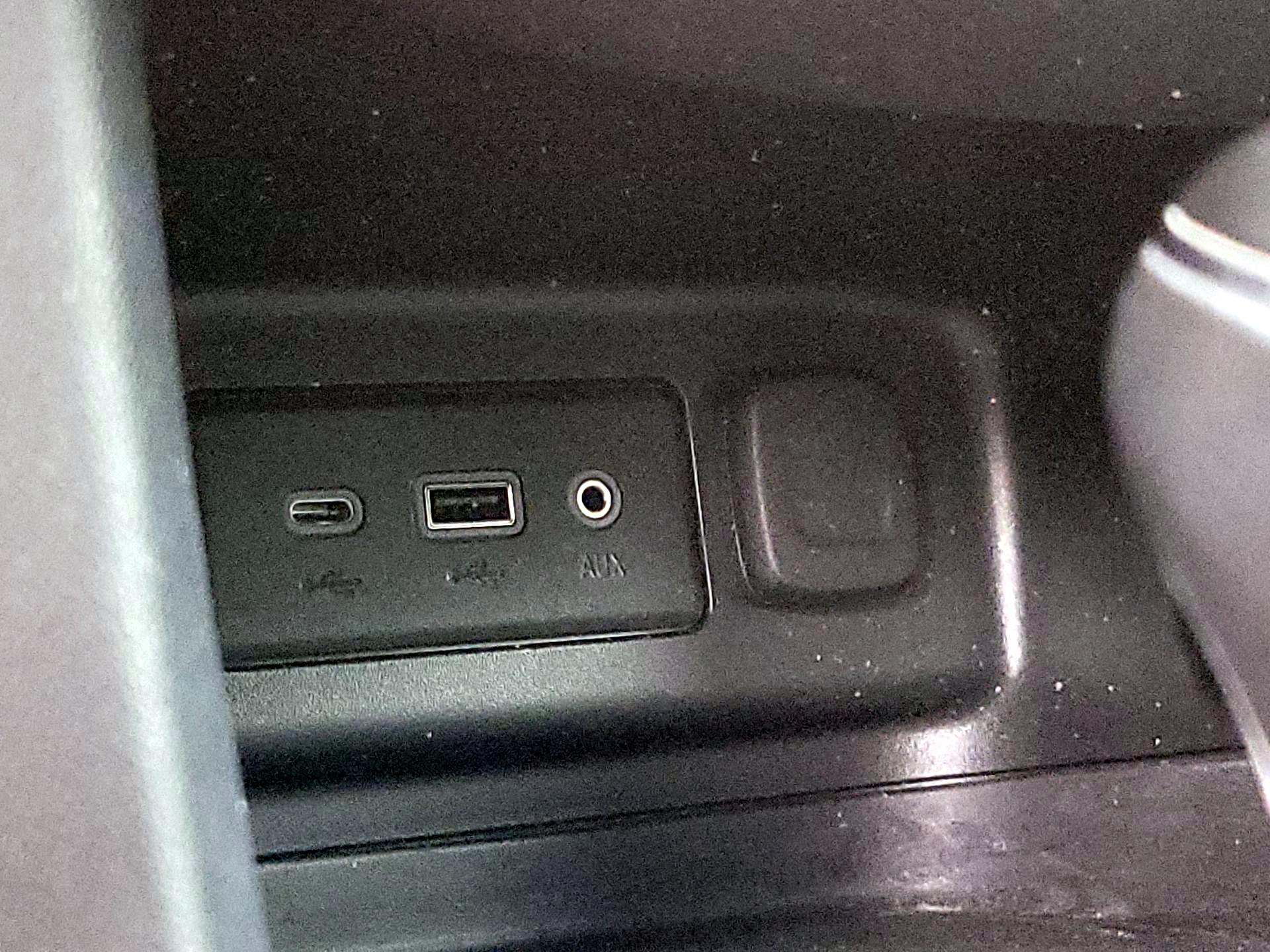 Thumbnail: 2019 Chevrolet Equinox - 18