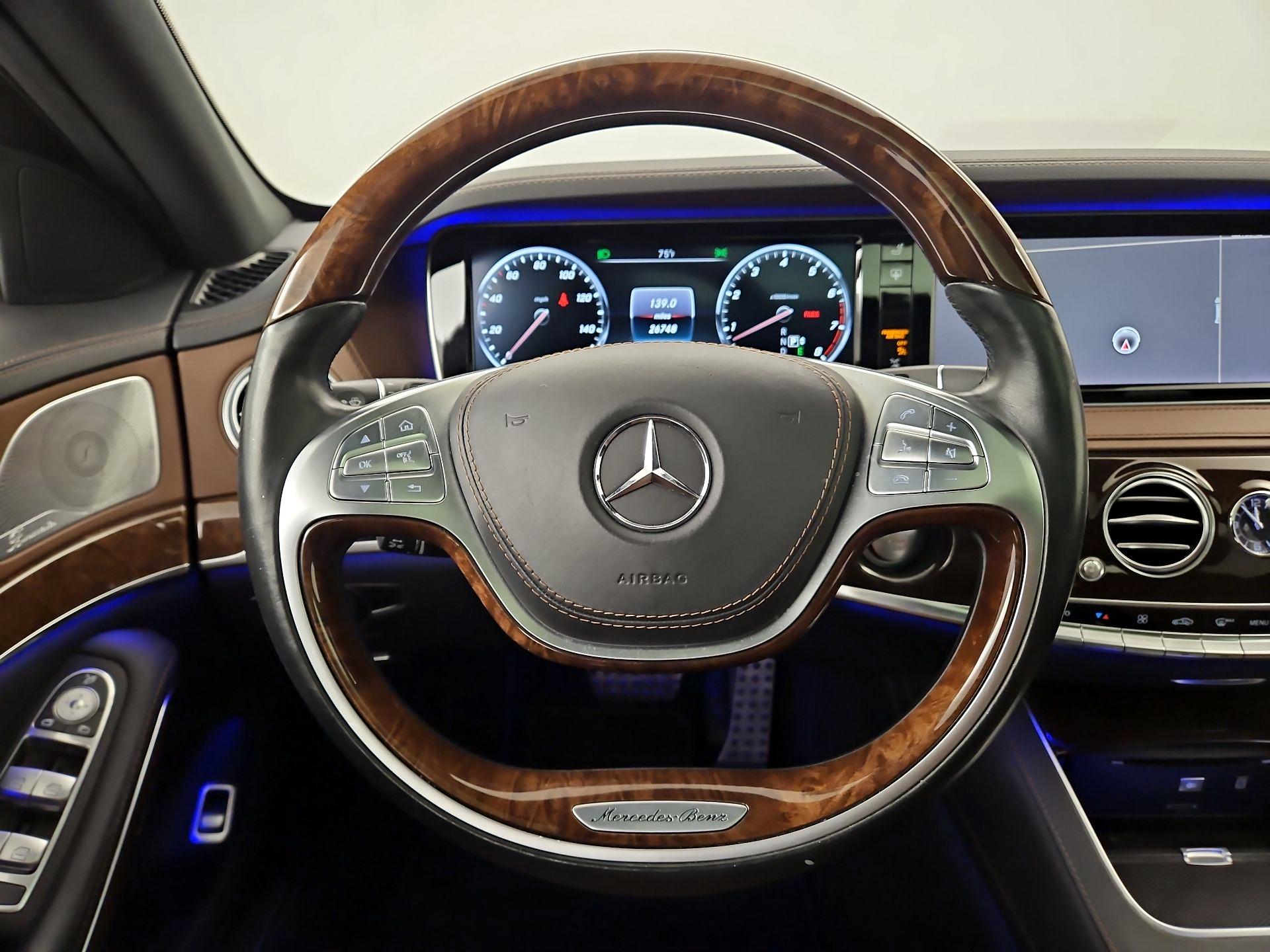 Thumbnail: 2016 Mercedes-Benz S-Class - 10