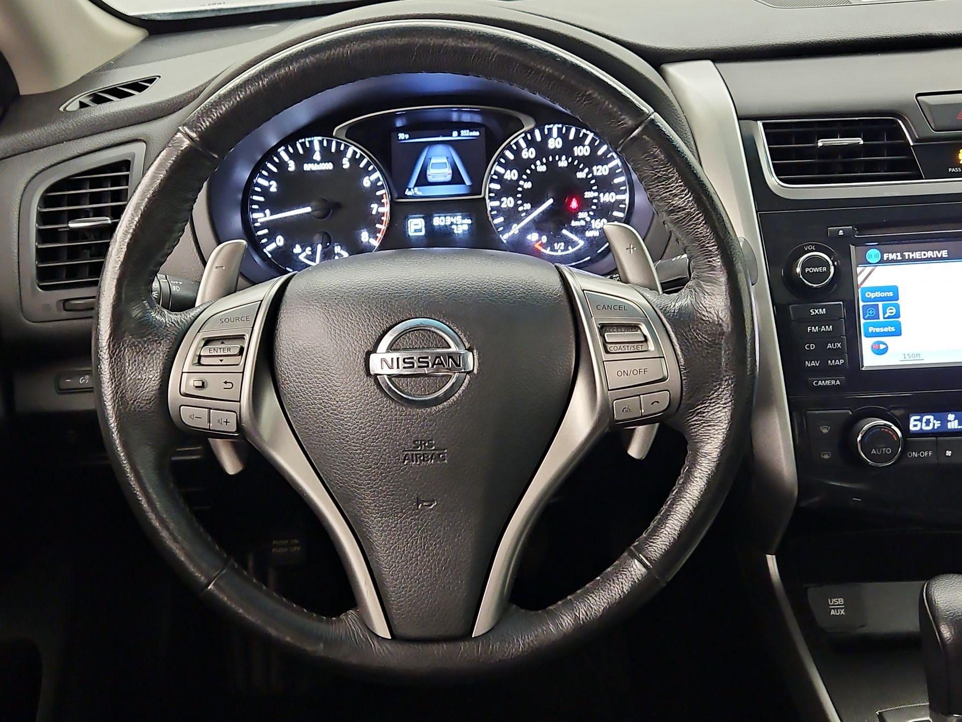 Thumbnail: 2015 Nissan Altima - 10