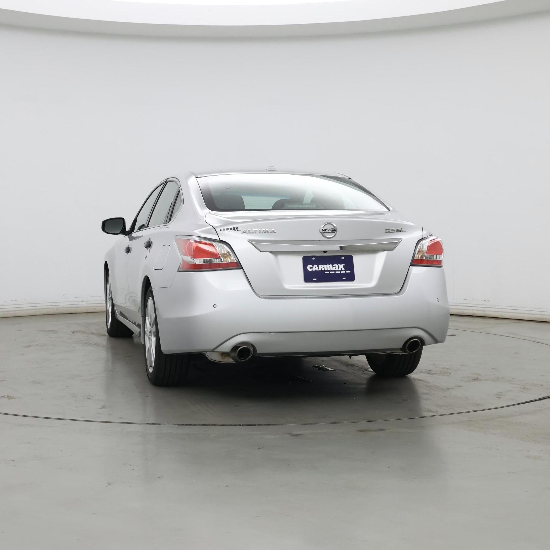 Thumbnail: 2015 Nissan Altima - 6