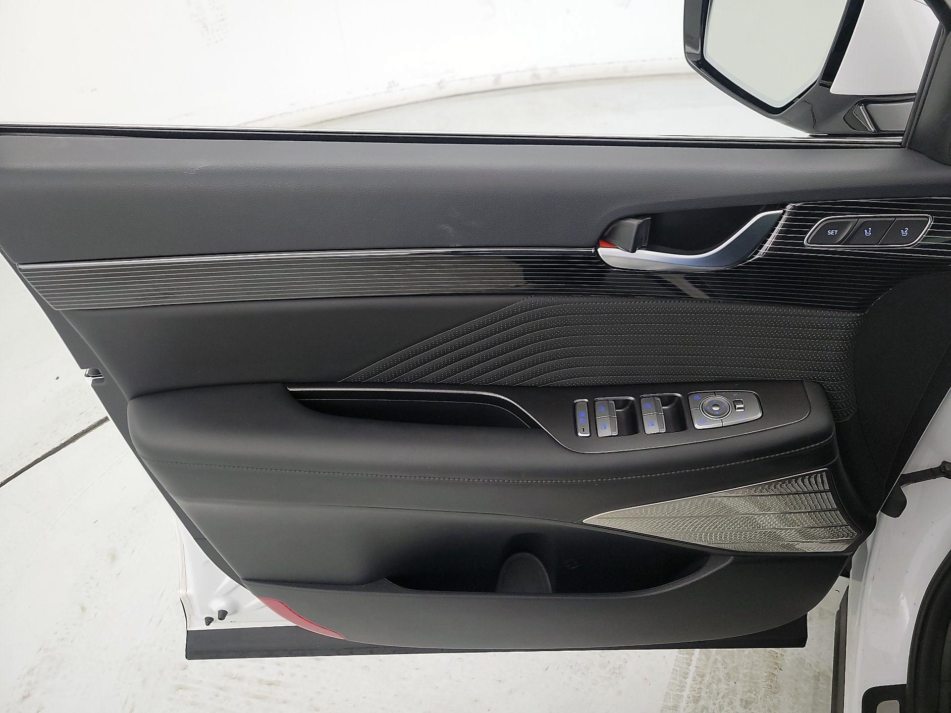 Thumbnail: 2024 Hyundai Palisade - 12