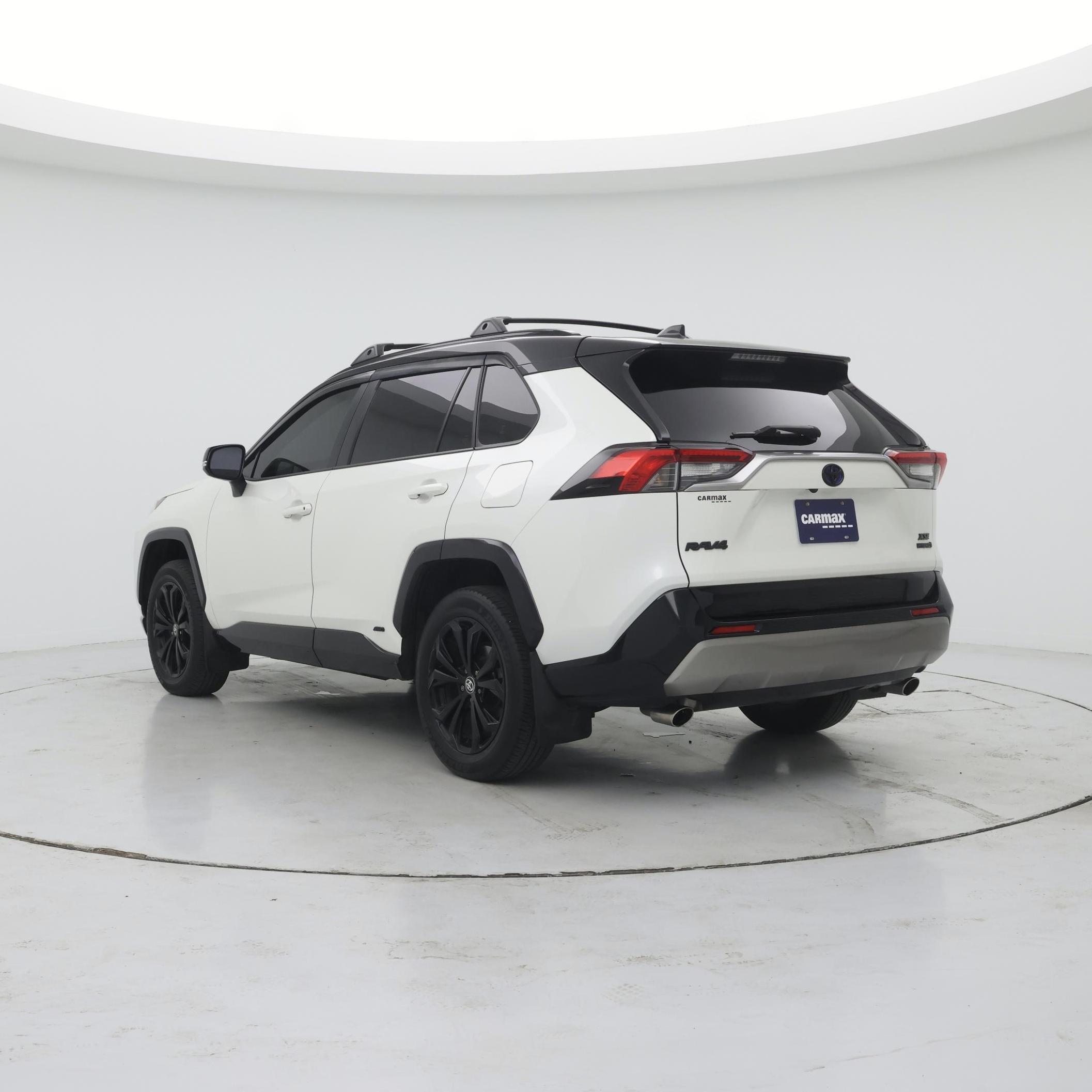 Thumbnail: 2022 Toyota RAV4 - 2
