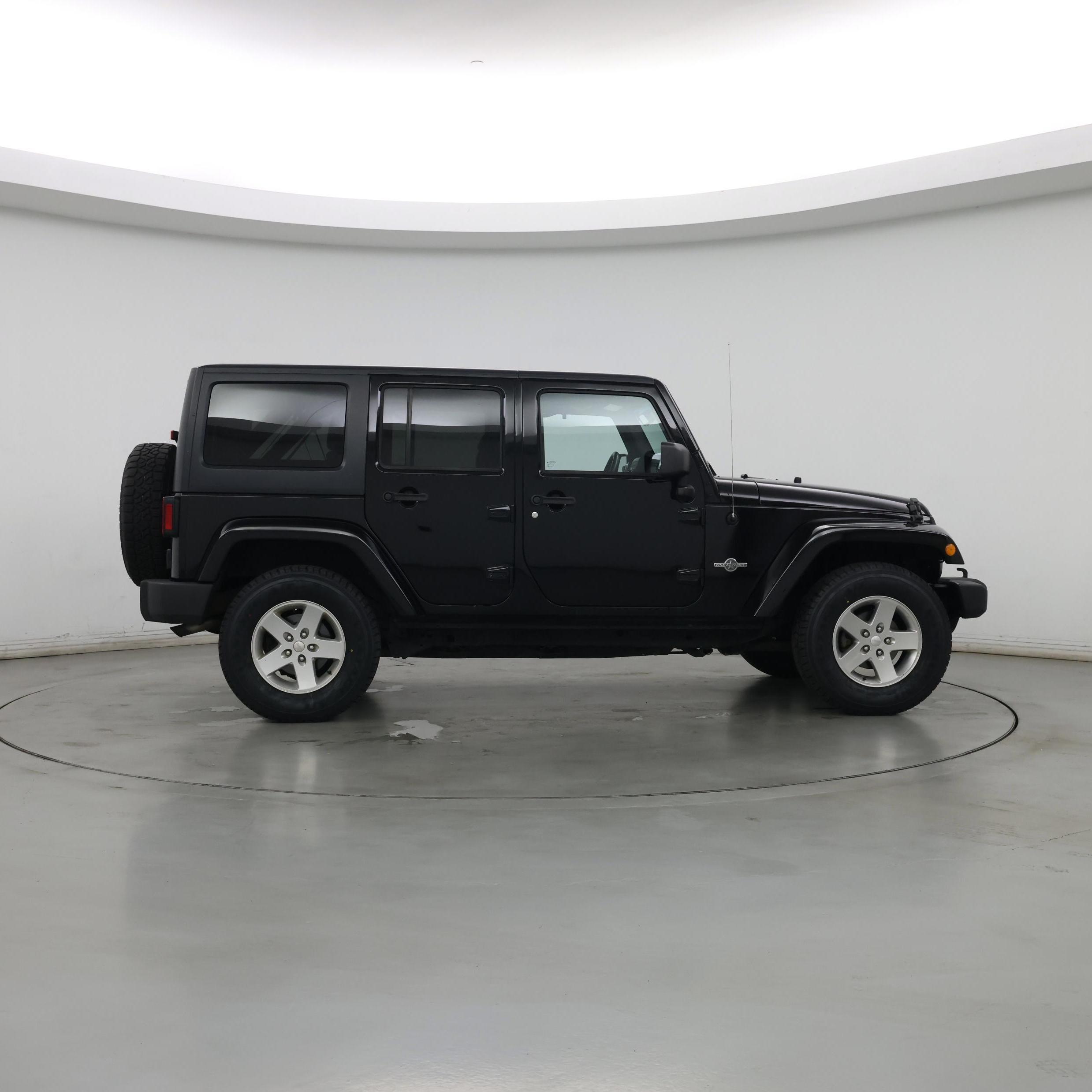 Thumbnail: 2014 Jeep Wrangler - 7