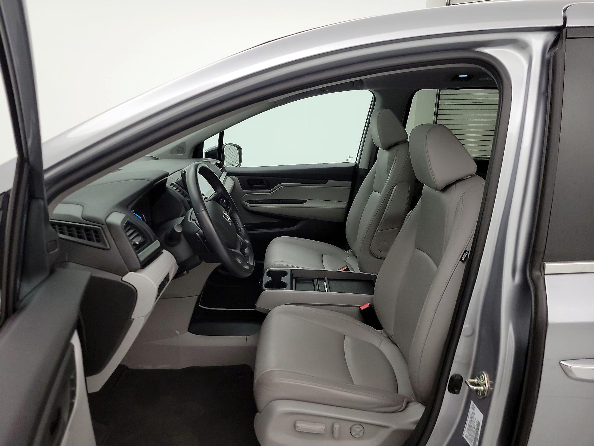 Thumbnail: 2020 Honda Odyssey - 11